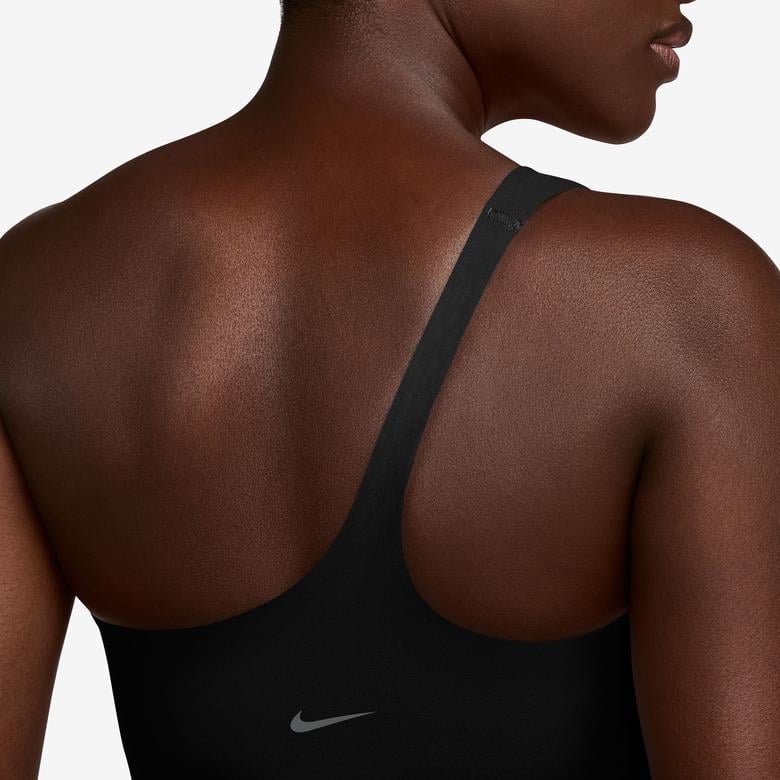 Nike Zenvy Kadın Siyah Bra