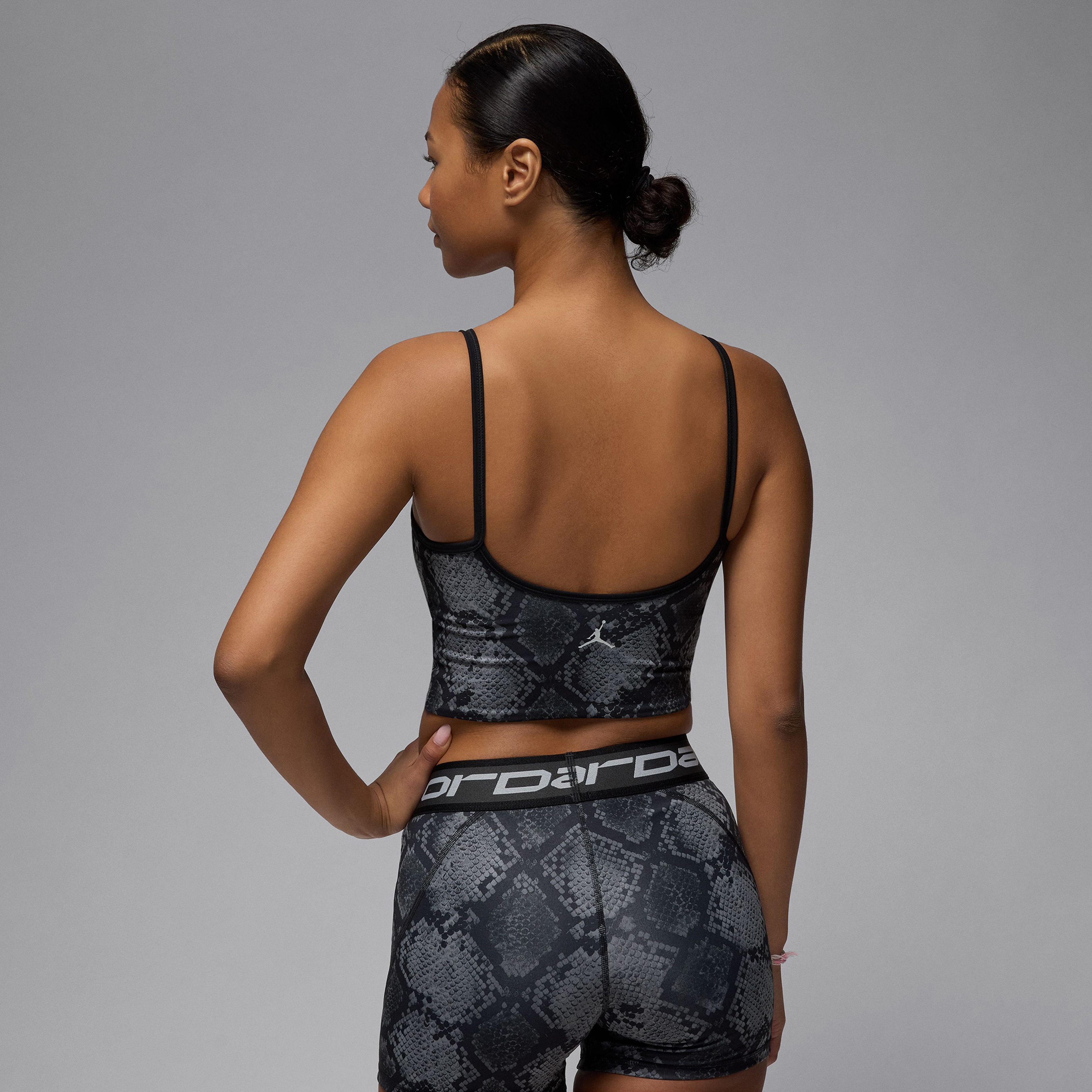 Jordan Sport All Over Print Kadın Siyah Kolsuz T-Shirt