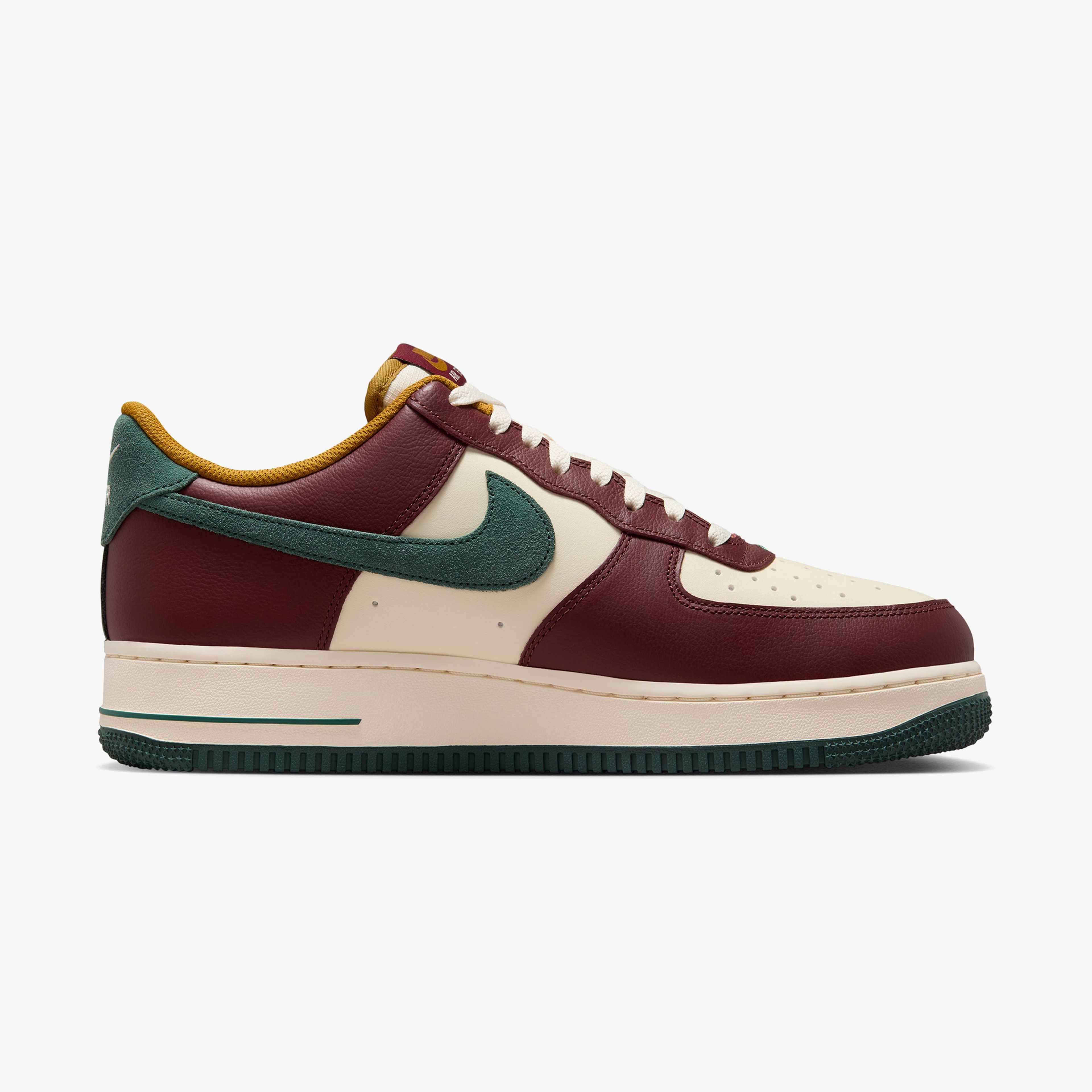 Nike Air Force 1 '07 LV8 Erkek Kırmızı Sneaker