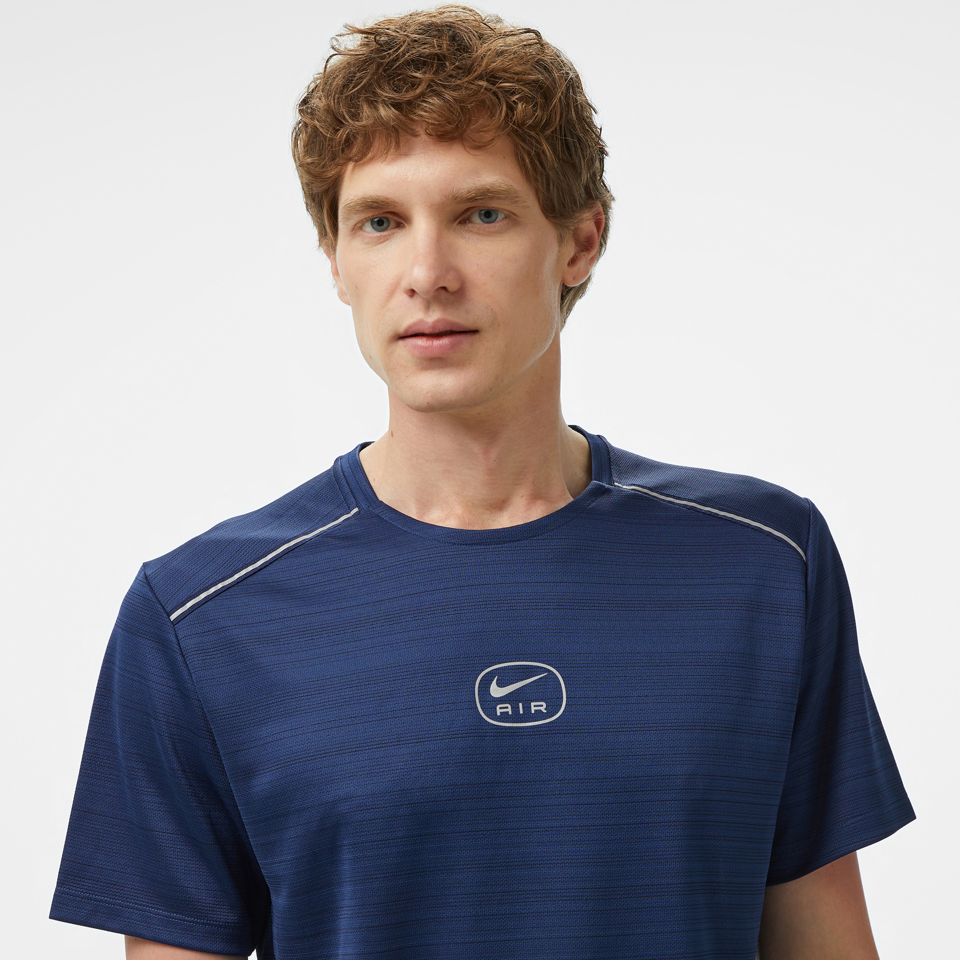 Nike Air Run Erkek Lacivert T-Shirt