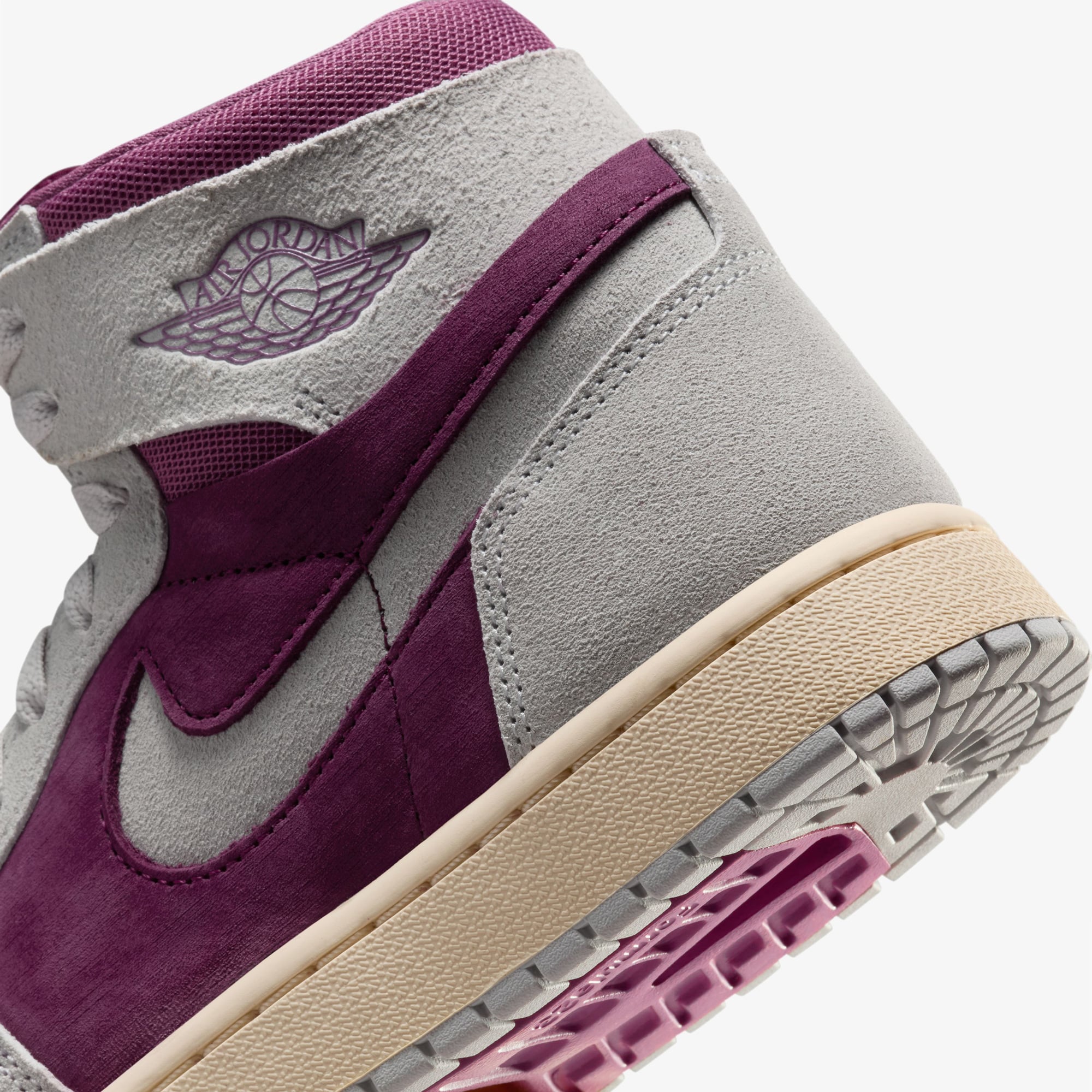 Jordan Air 1 Zoom CMFT 2 Kadın Bordo Spor Ayakkabı