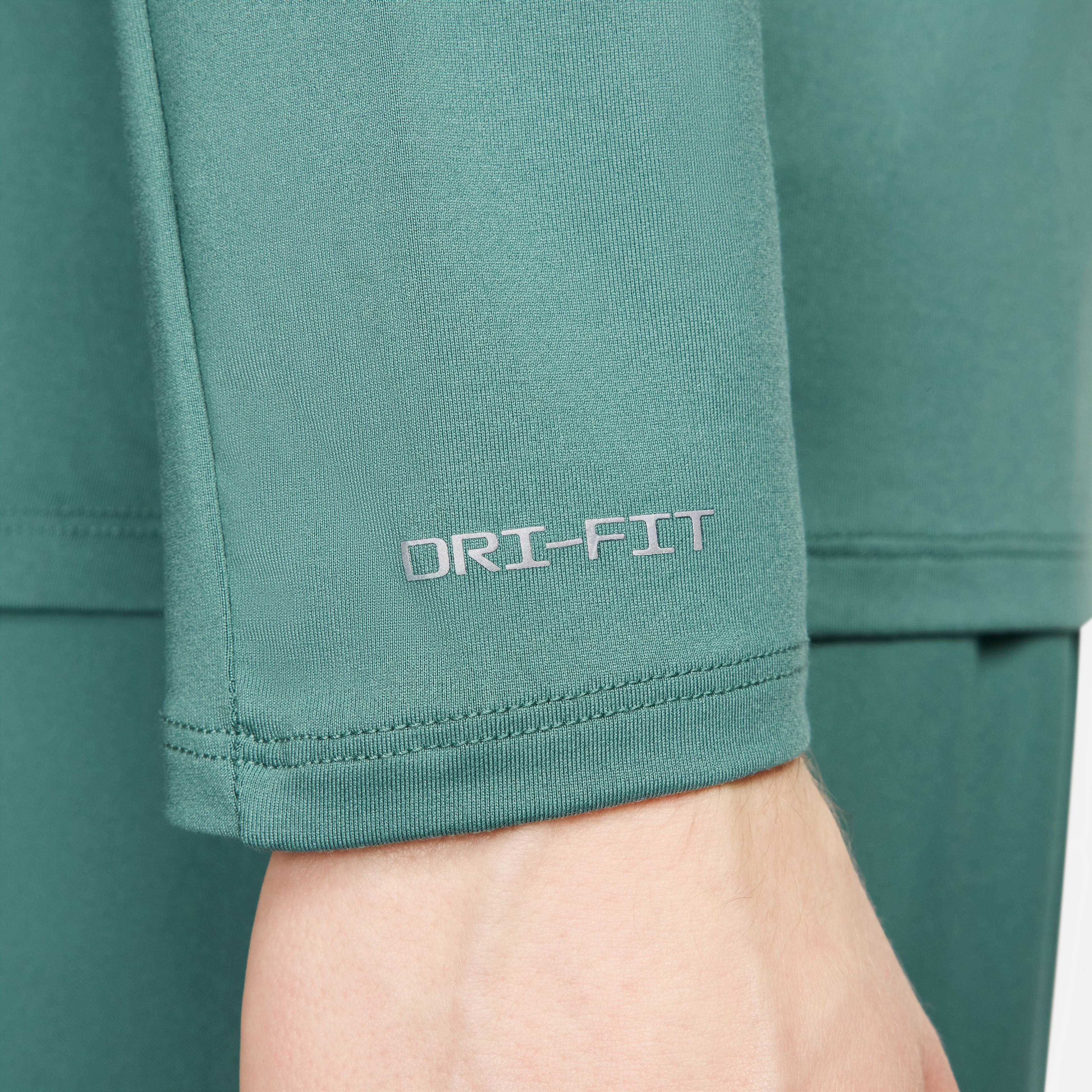 Nike Dri-Fit Element Flash Erkek Yeşil Uzun Kollu T-Shirt