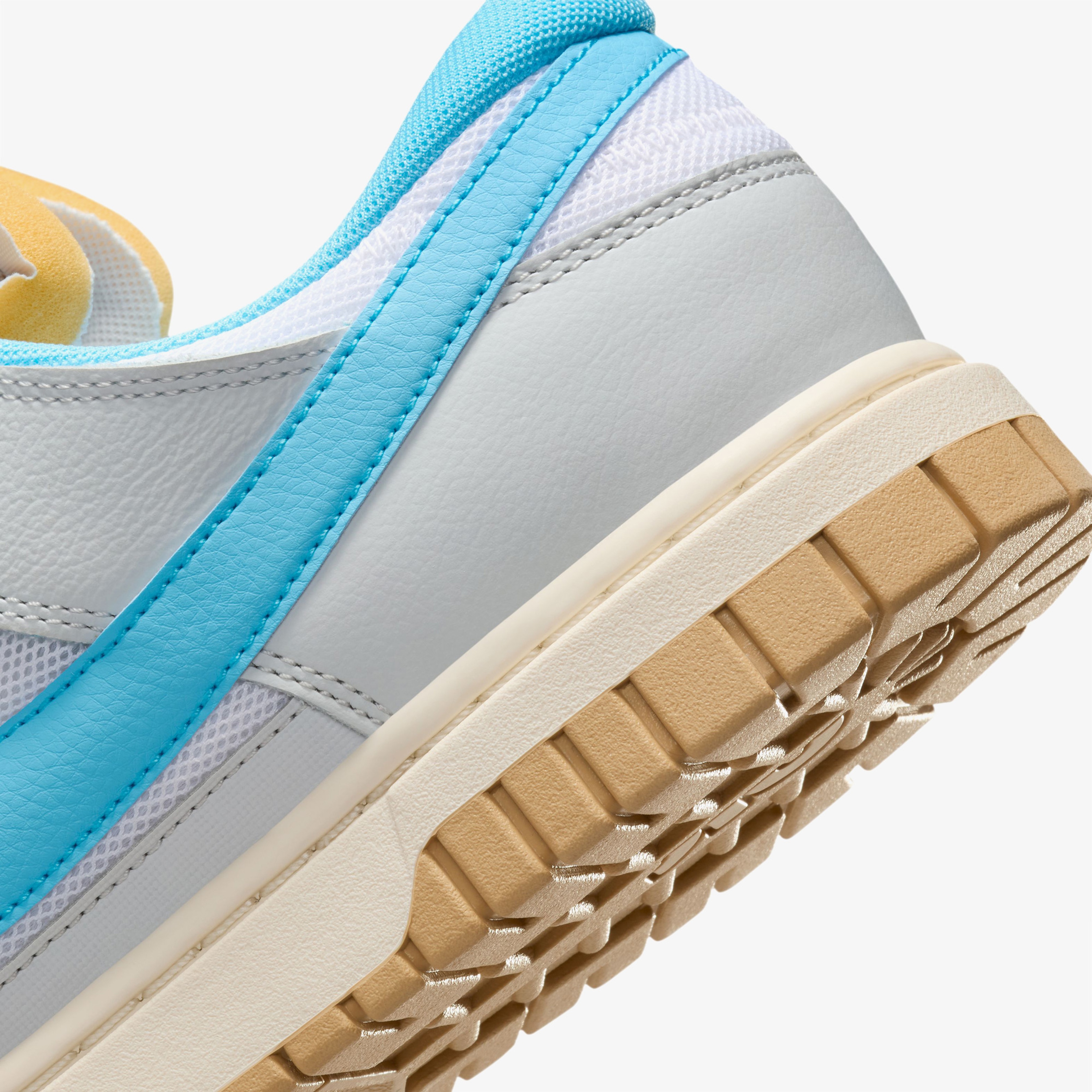 Nike Air Dunk Jumbo Erkek Beyaz Spor Ayakkabı