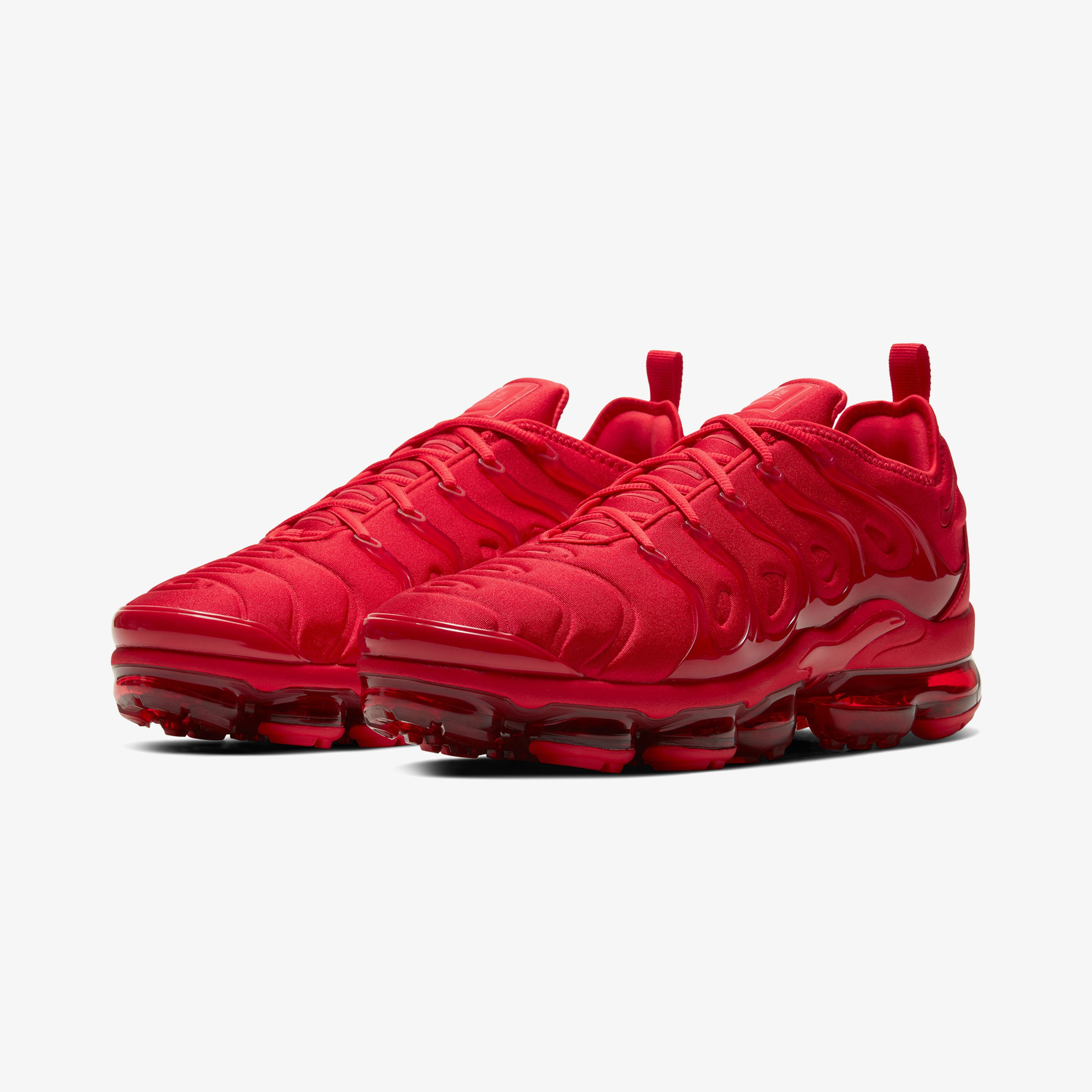 Nike Air VaporMax Plus Erkek Kırmızı Spor Ayakkabı