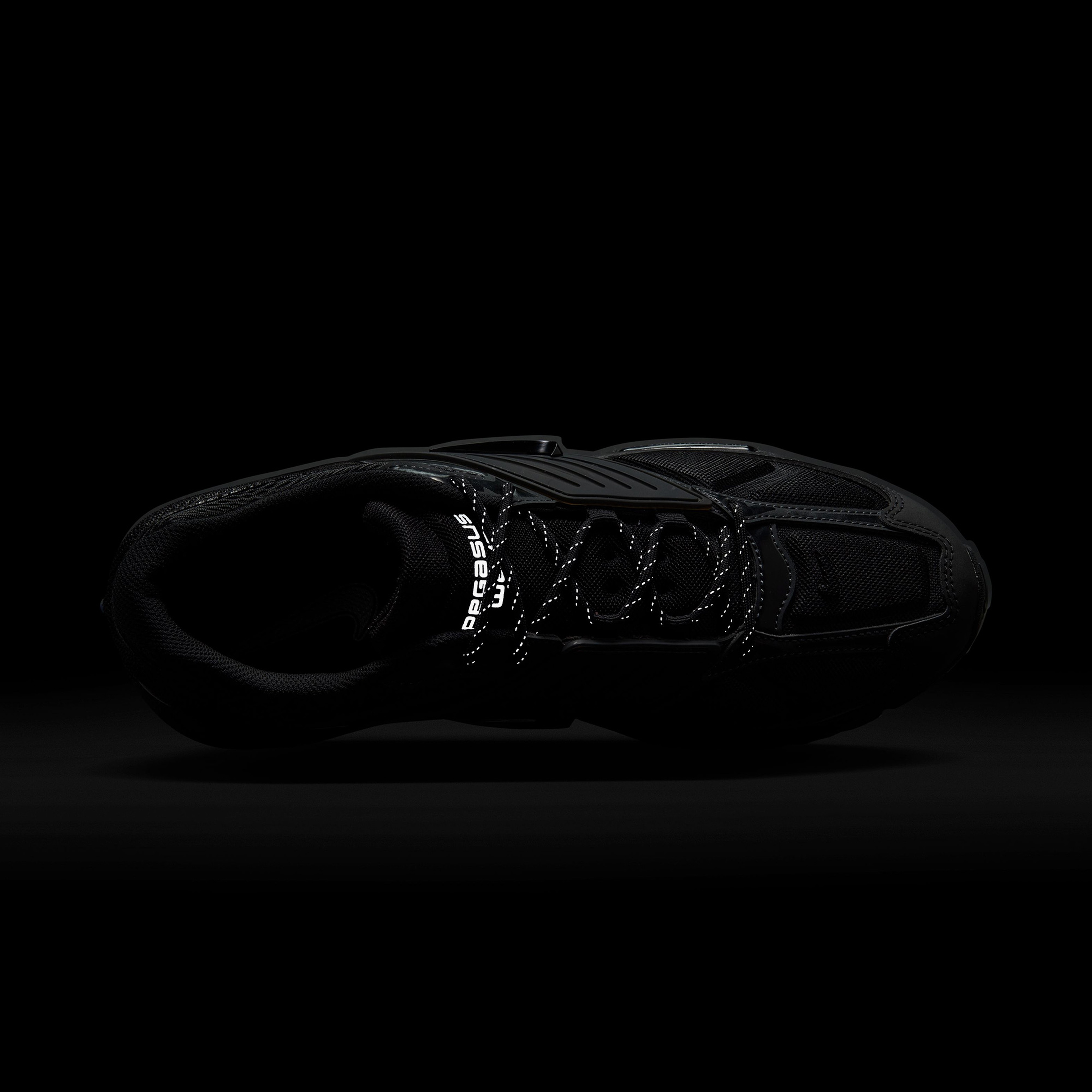 Nike Air Pegasus Wave Erkek Siyah Spor Ayakkabı