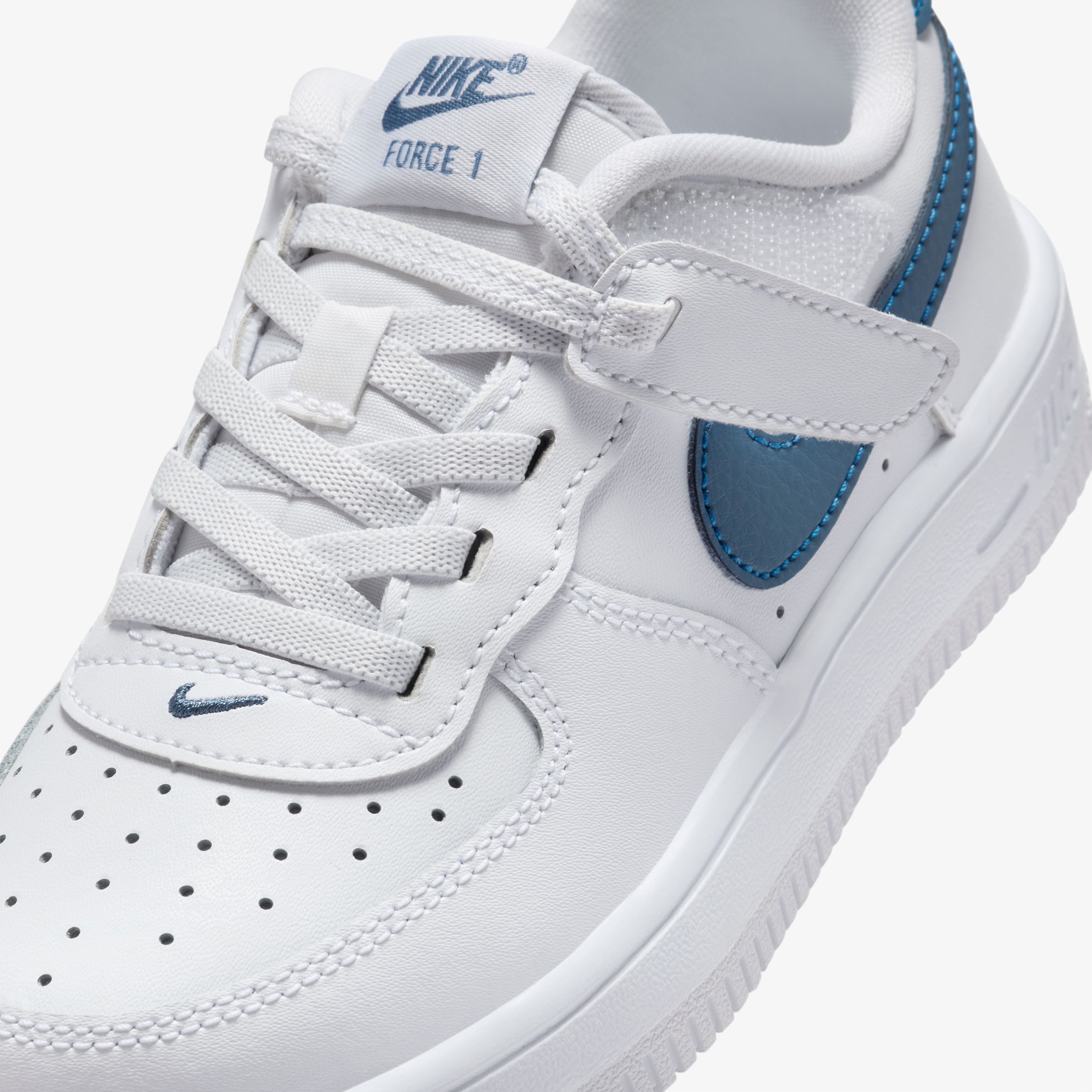 Nike Force 1 Low EasyOn Çocuk Beyaz Spor Ayakkabı