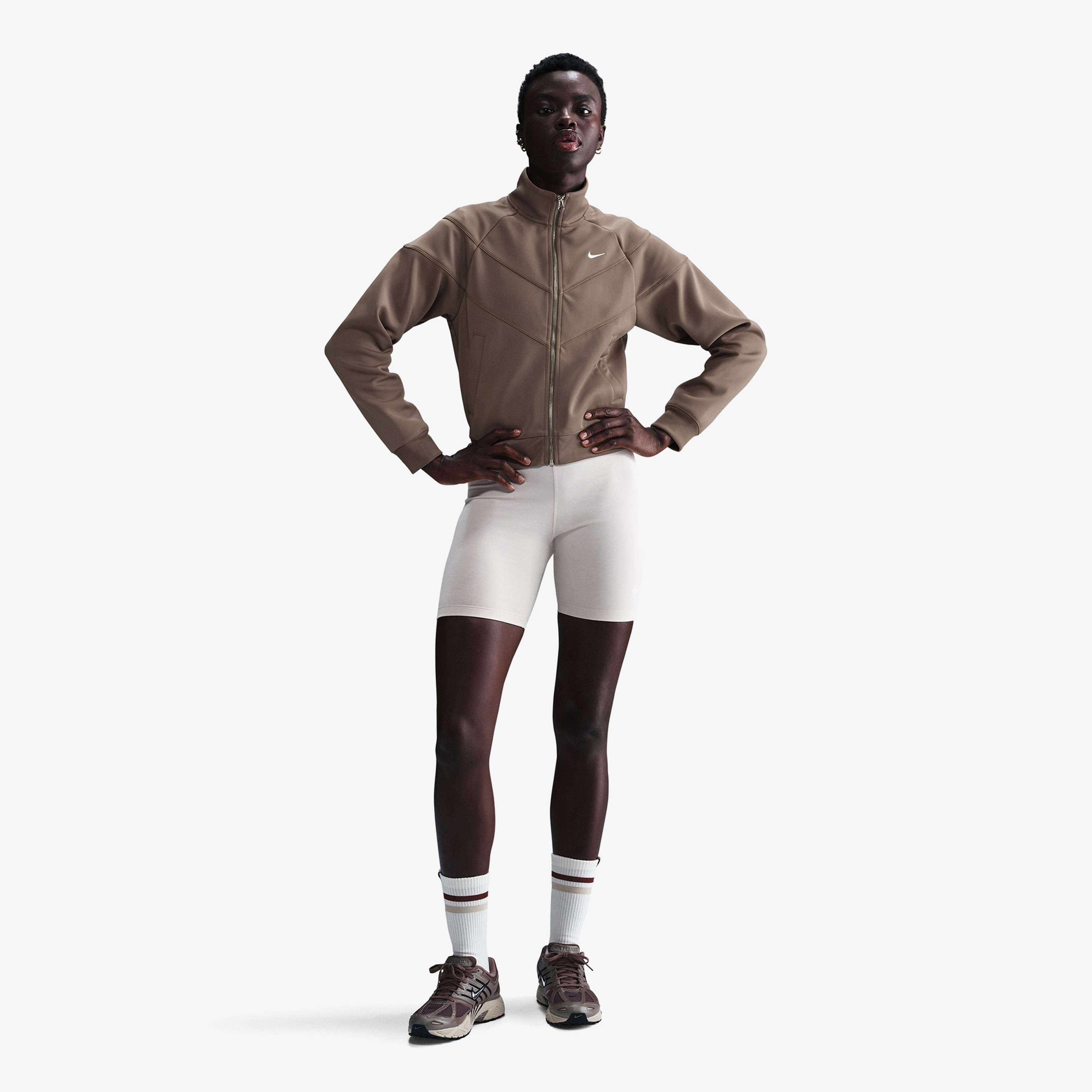 Nike Sportswear Windrunner Kadın Kahverengi Ceket
