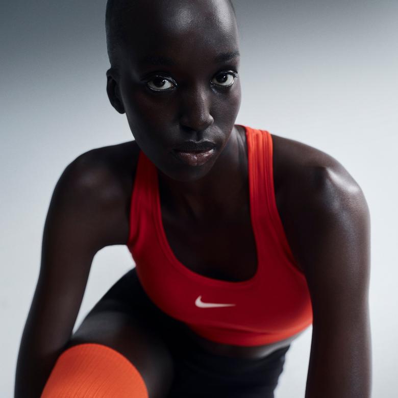 Nike Swoosh Medium Support Kadın Kırmızı Bra