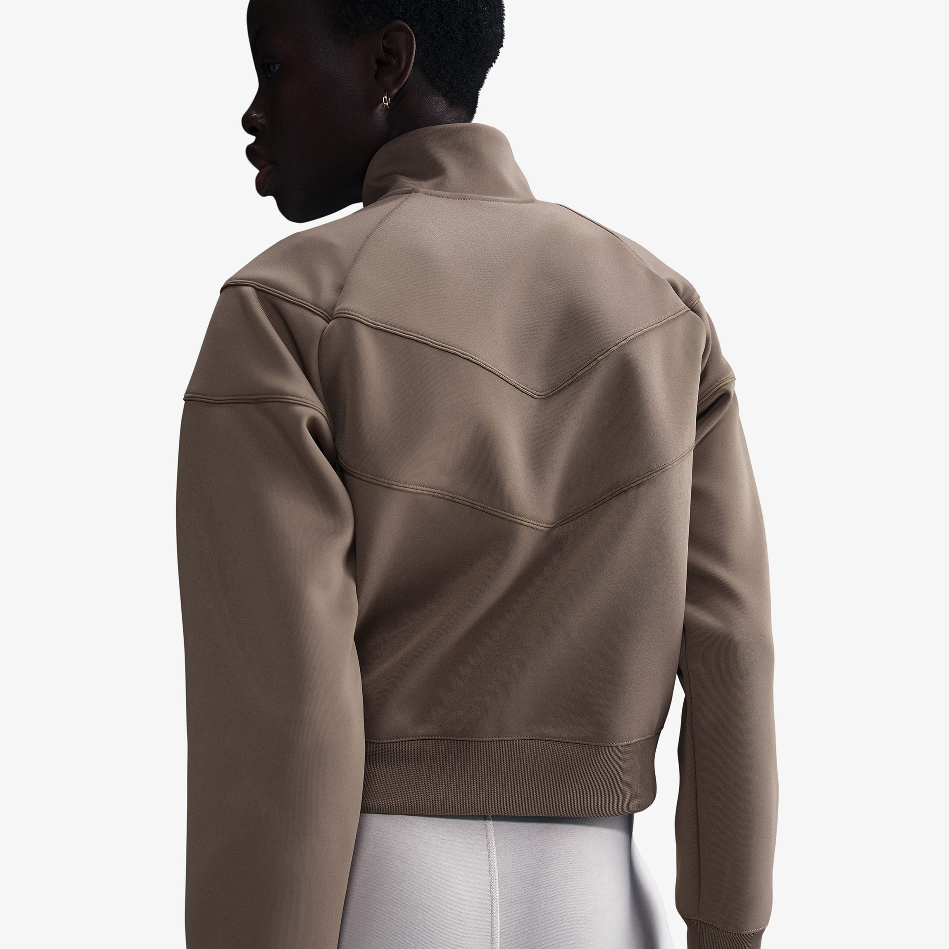 Nike Sportswear Windrunner Kadın Kahverengi Ceket