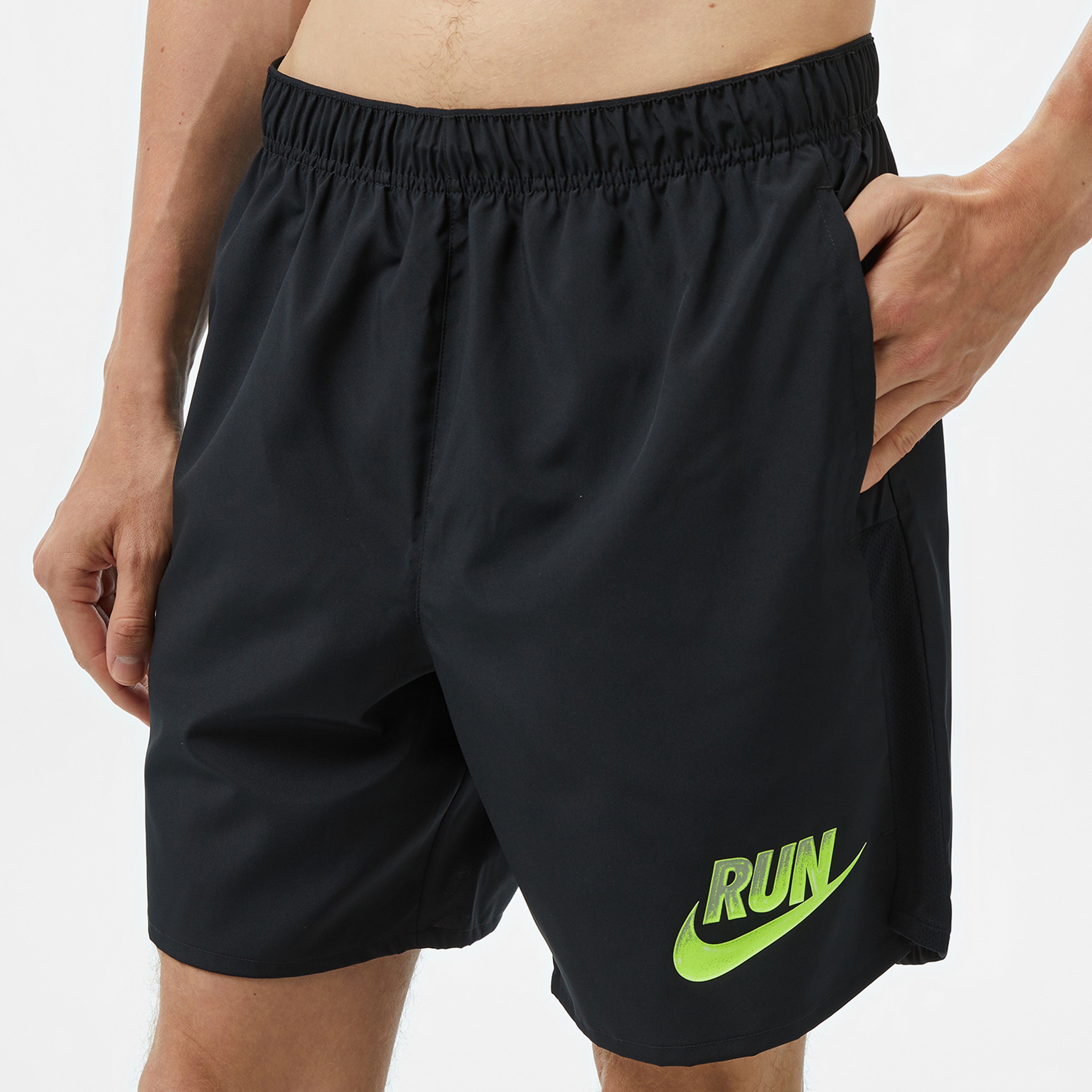 Nike Challenger Run Energy Erkek Siyah Şort