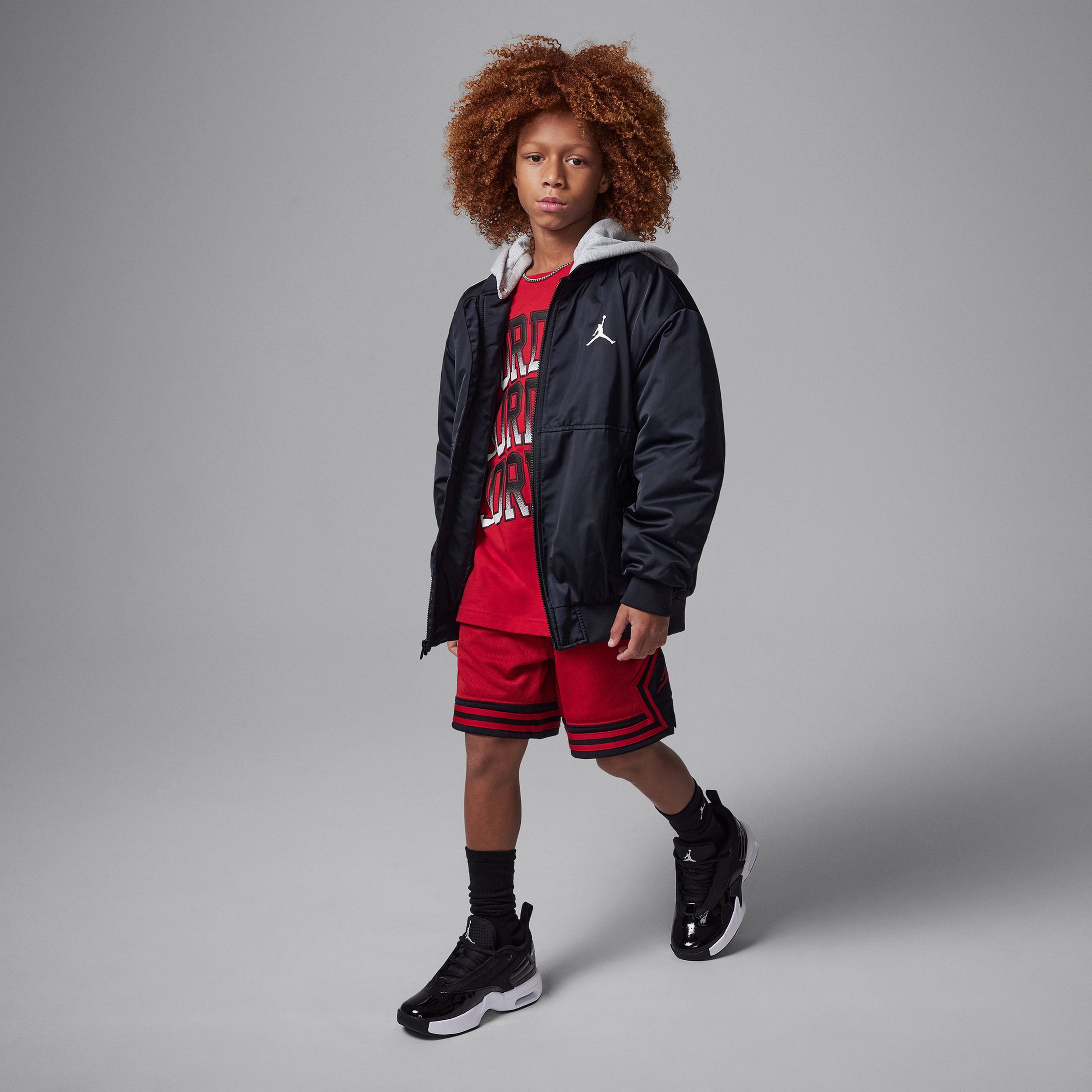 Jordan Max Aura 6 Genç Siyah Spor Ayakkabı