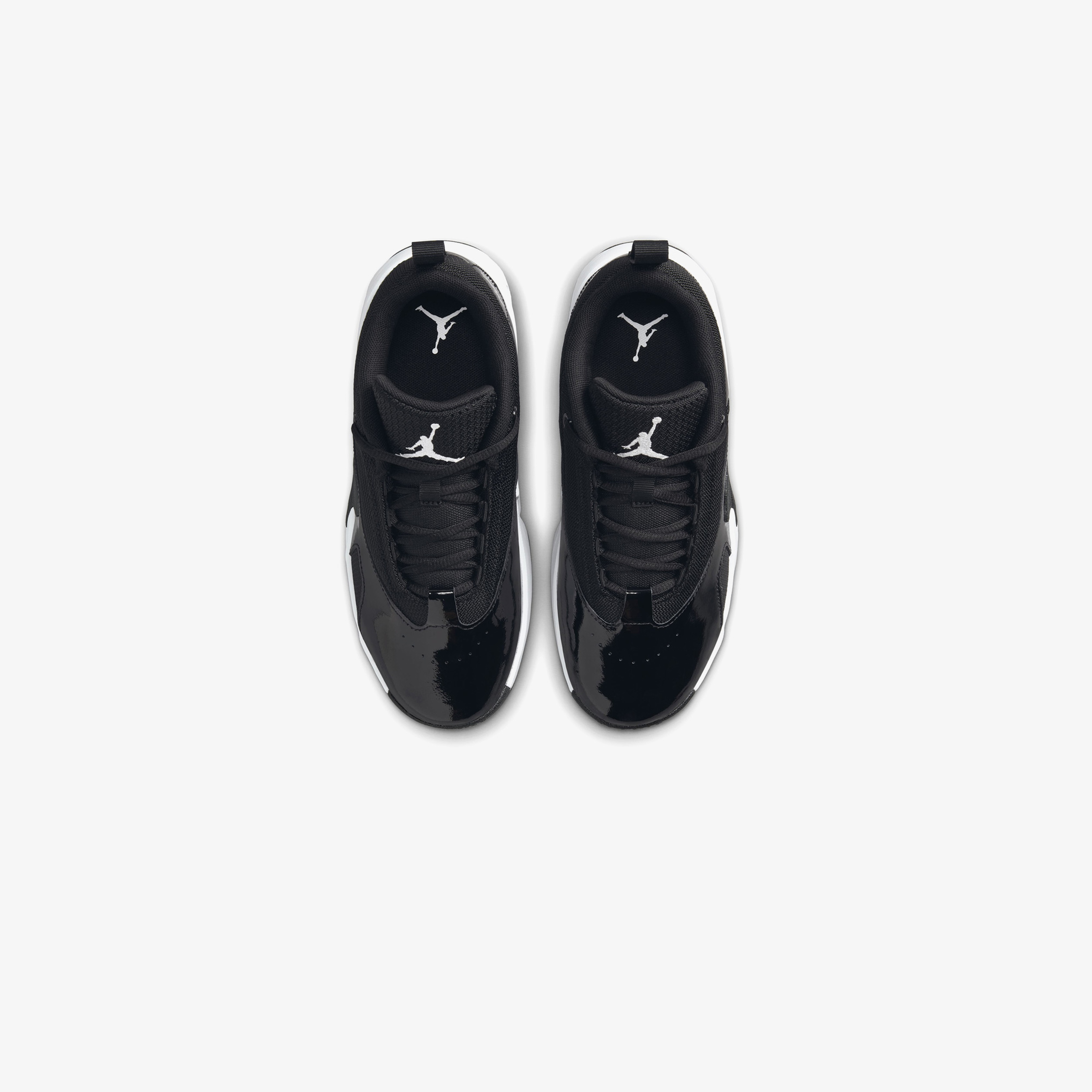 Jordan Max Aura 6 Genç Siyah Spor Ayakkabı