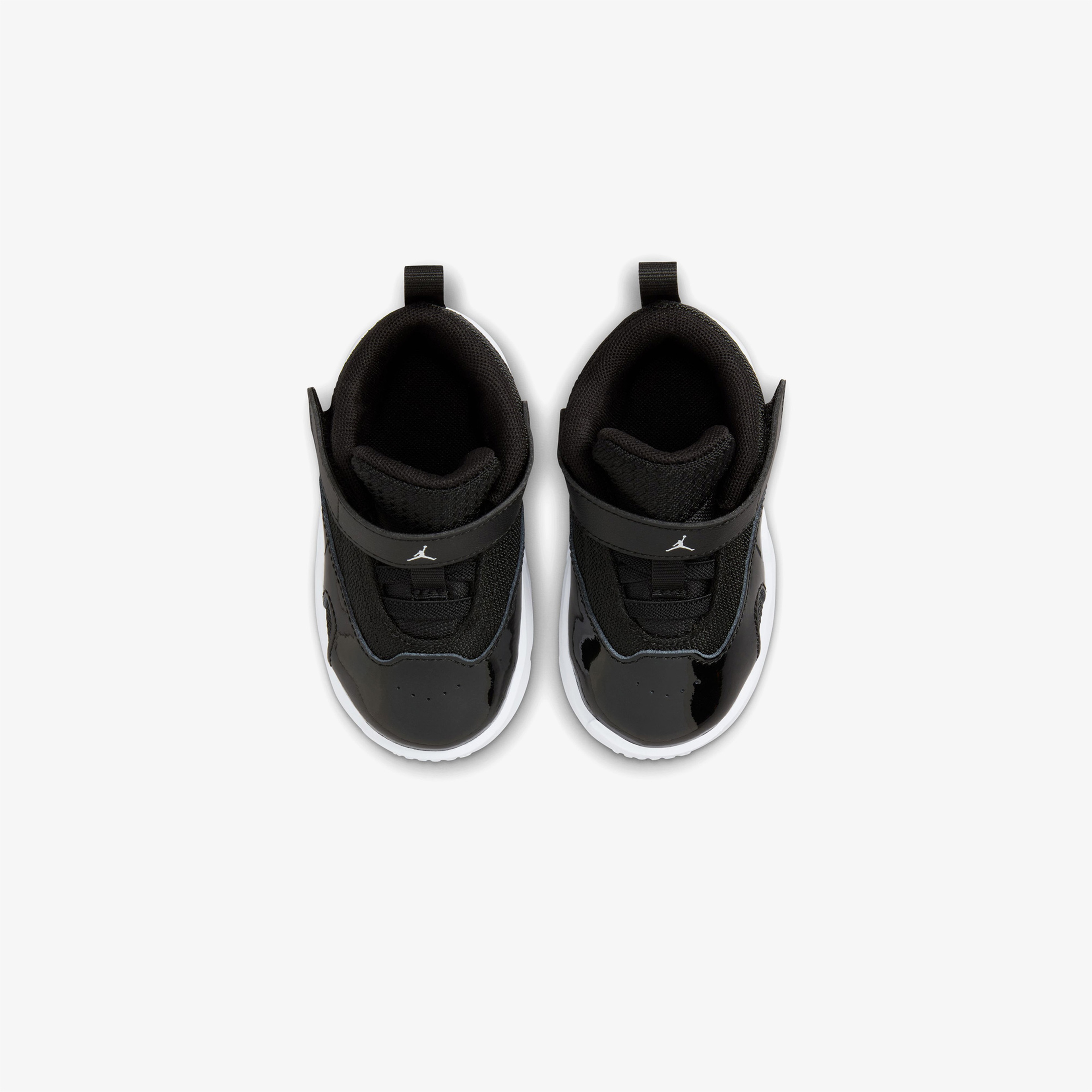 Jordan Max Aura 6 Çocuk Siyah Spor Ayakkabı