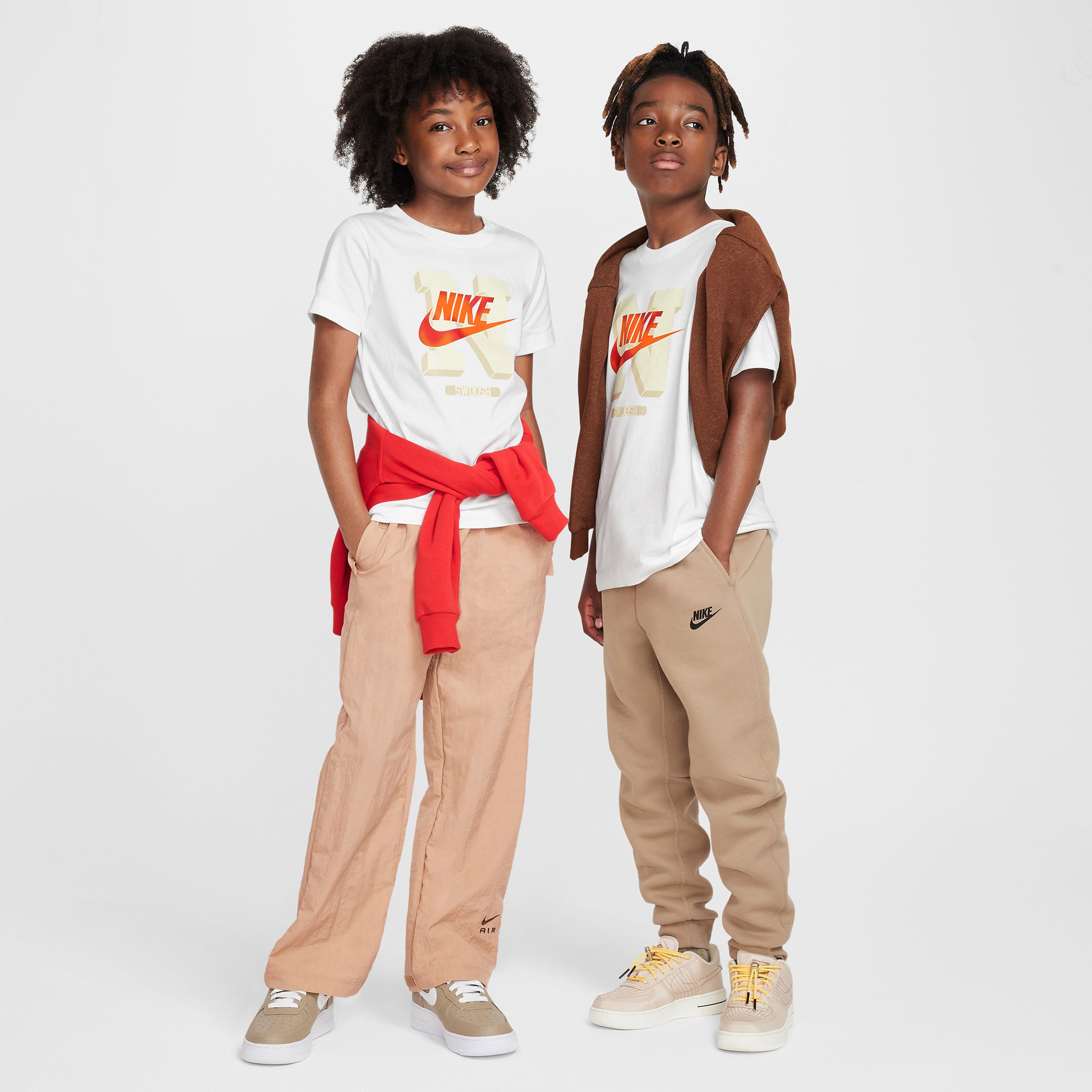 Nike Sportswear Çocuk Beyaz T-Shirt