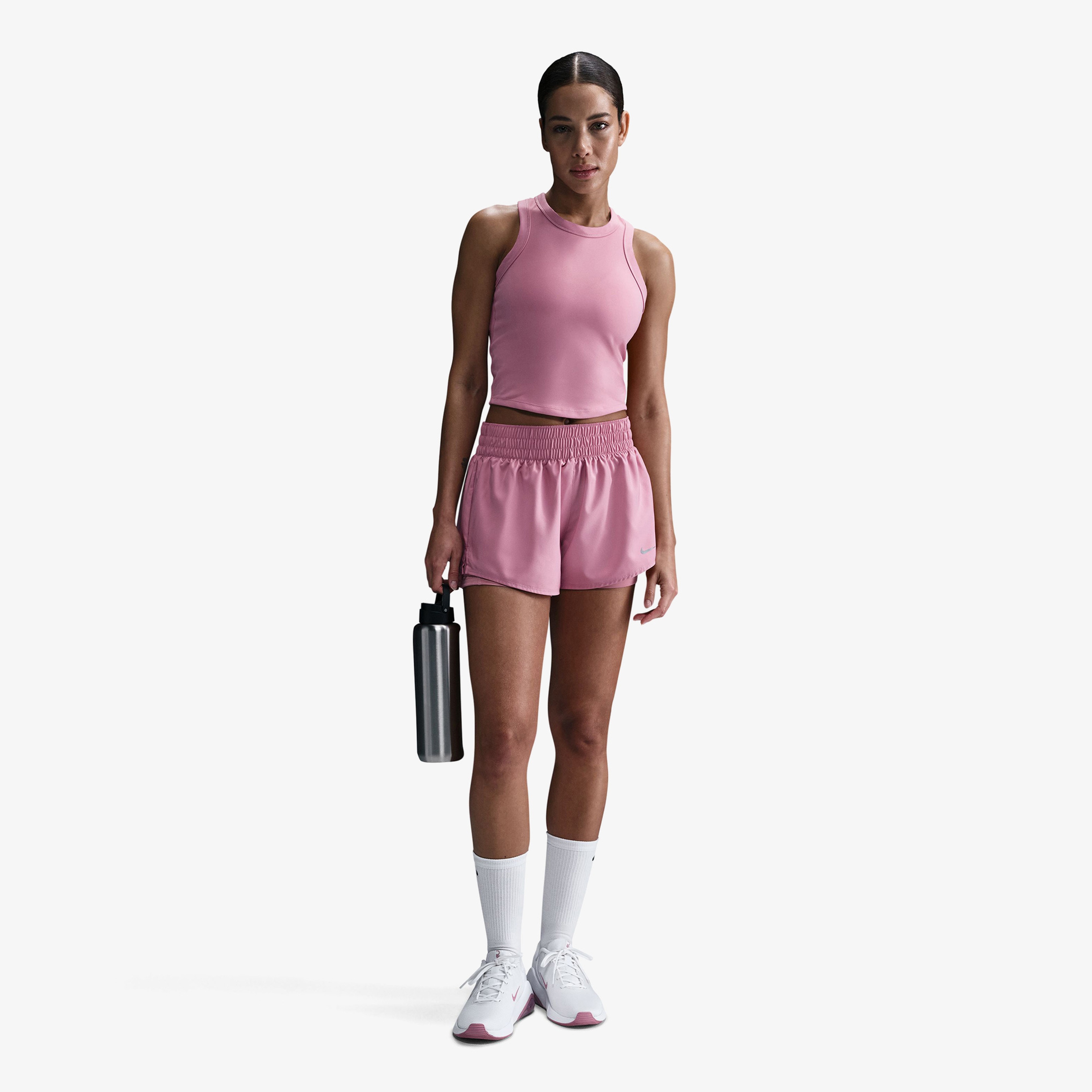 Nike One Dri-Fit Kadın Pembe Şort