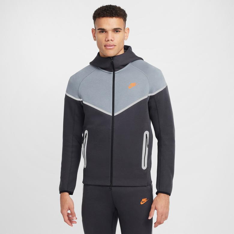 Nike Tech Windrunner Erkek Gri Kapüşonlu Ceket