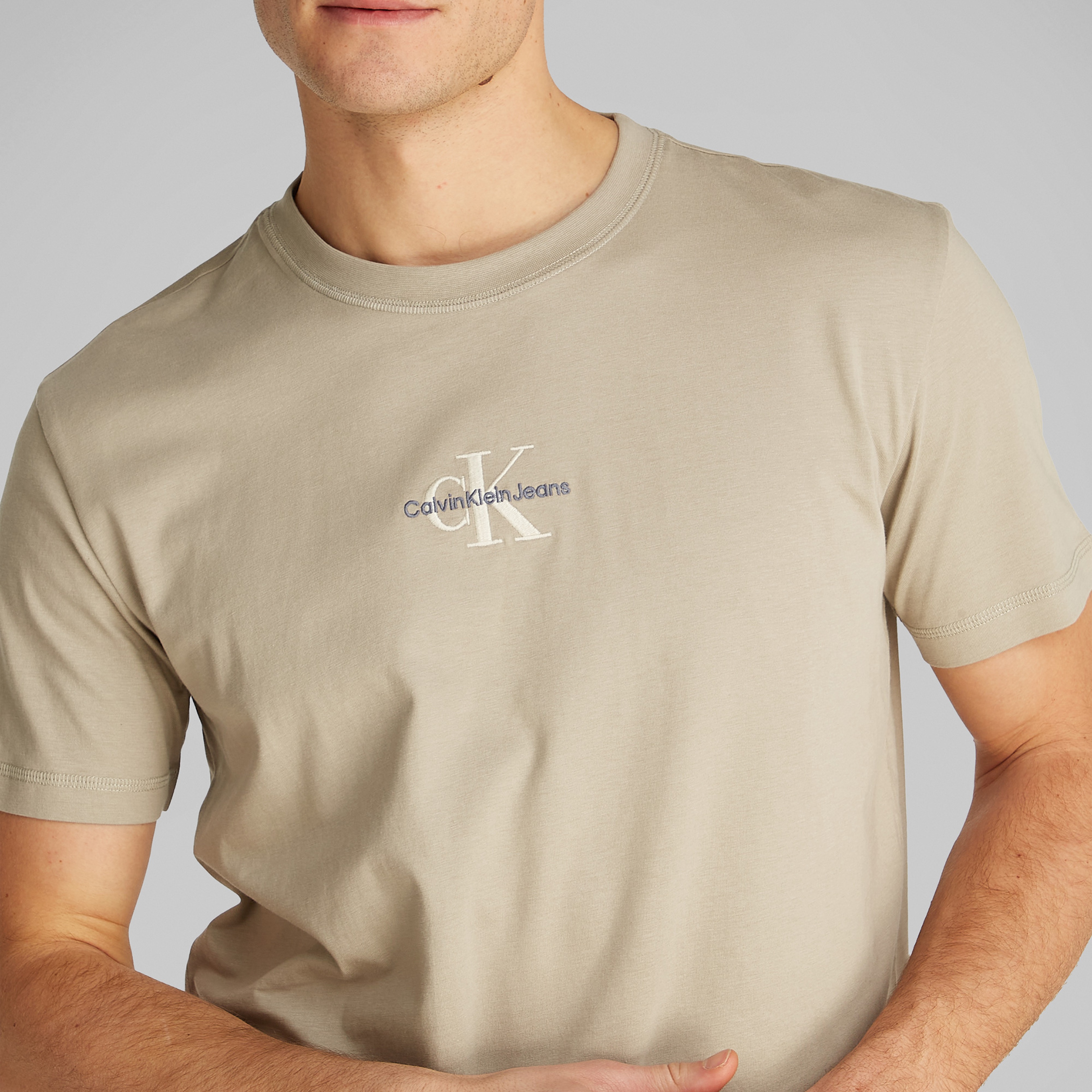 Calvin Klein Erkek Gri T-Shirt