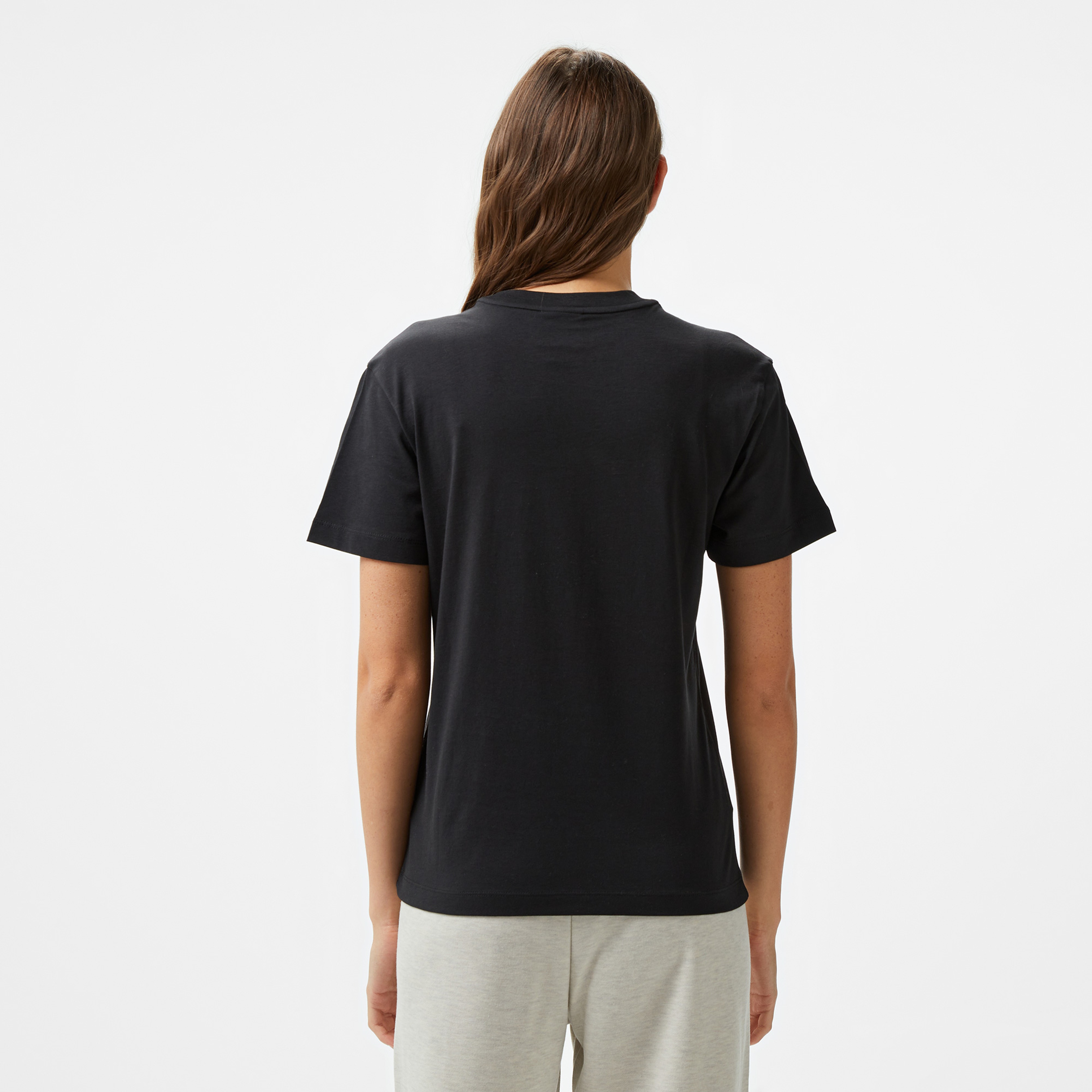 Calvin Klein Nano Logo Regular Kadın Siyah T-Shirt