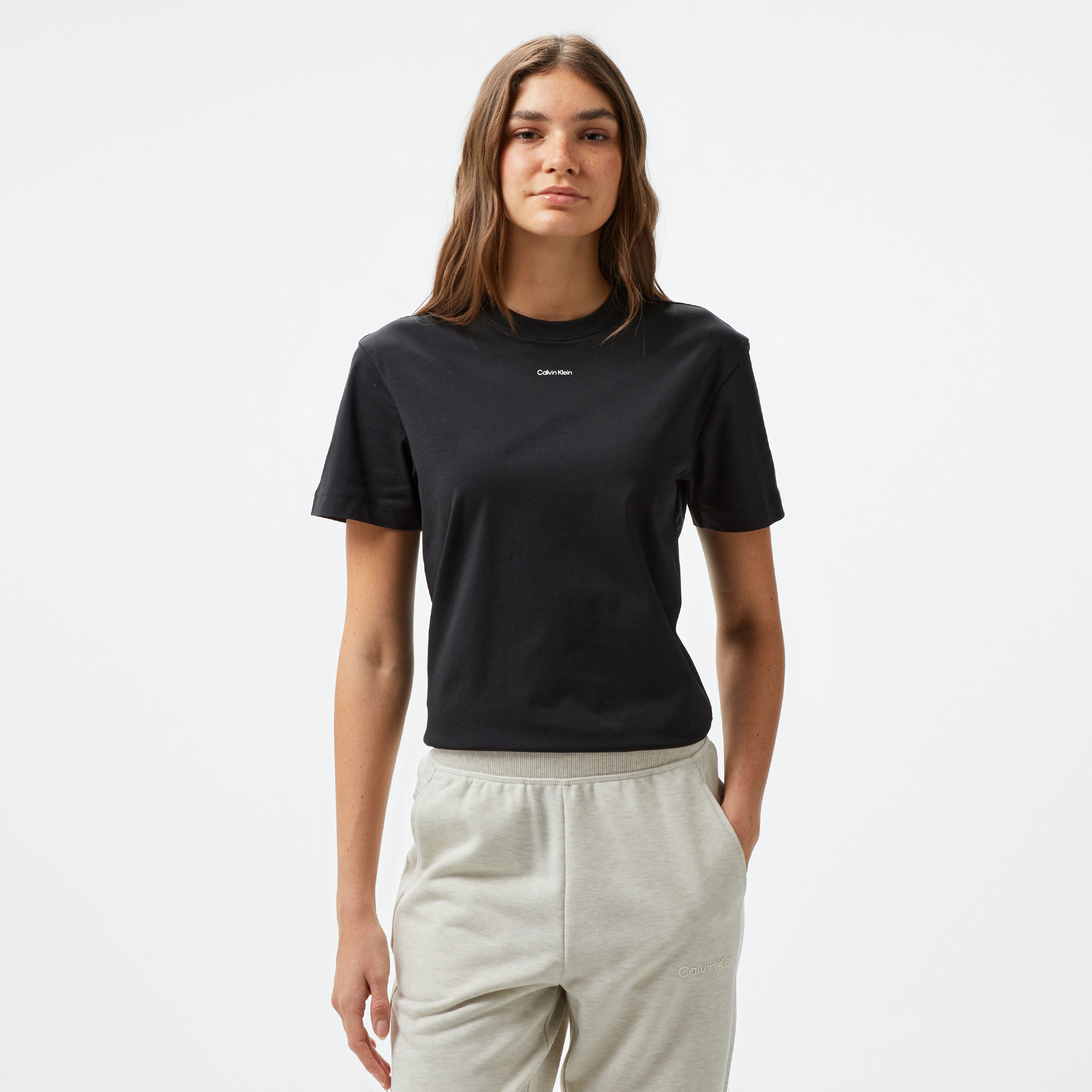 Calvin Klein Nano Logo Regular Kadın Siyah T-Shirt