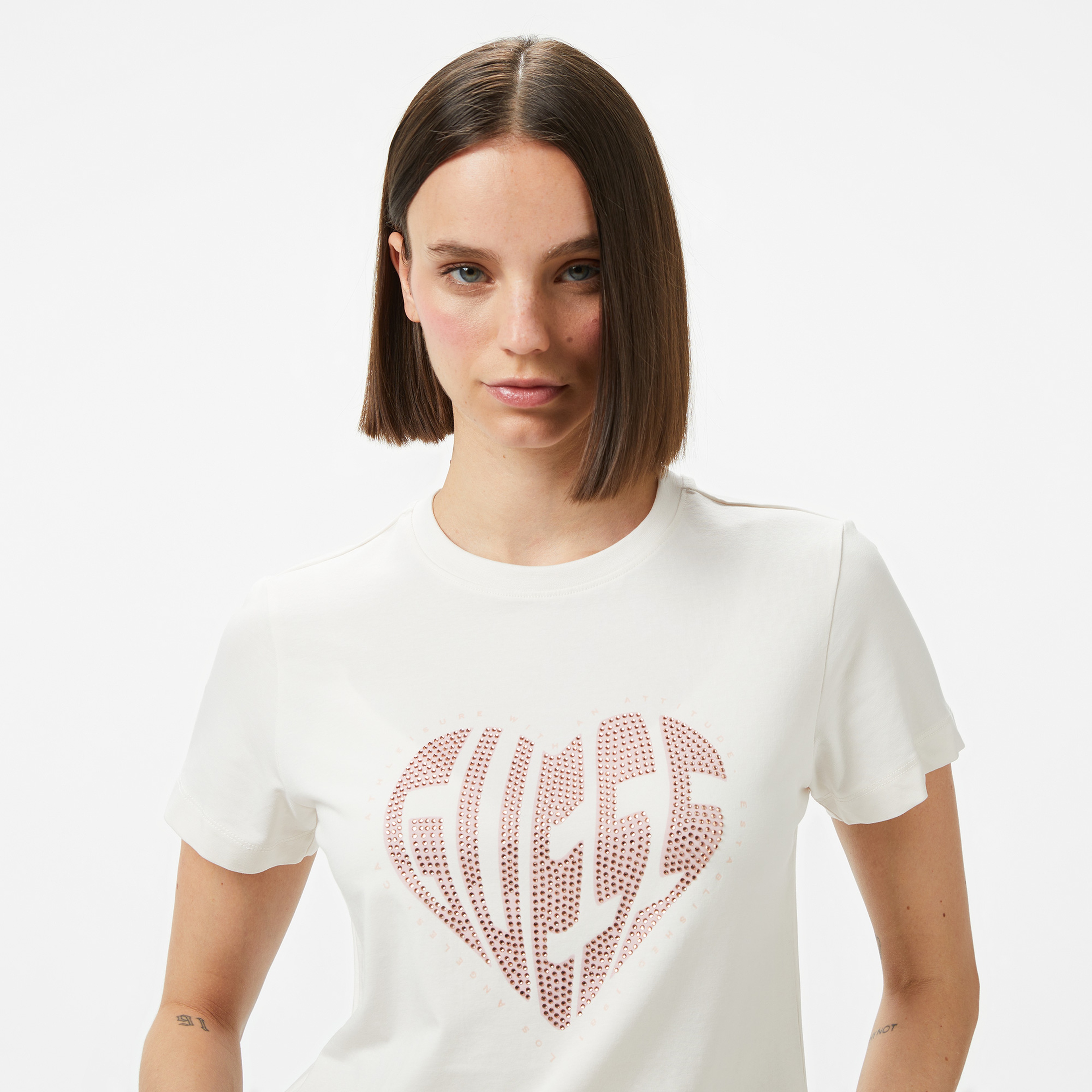 Guess Julia Rhinestone Mid Organicetch 180 Kadın Krem T-Shirt