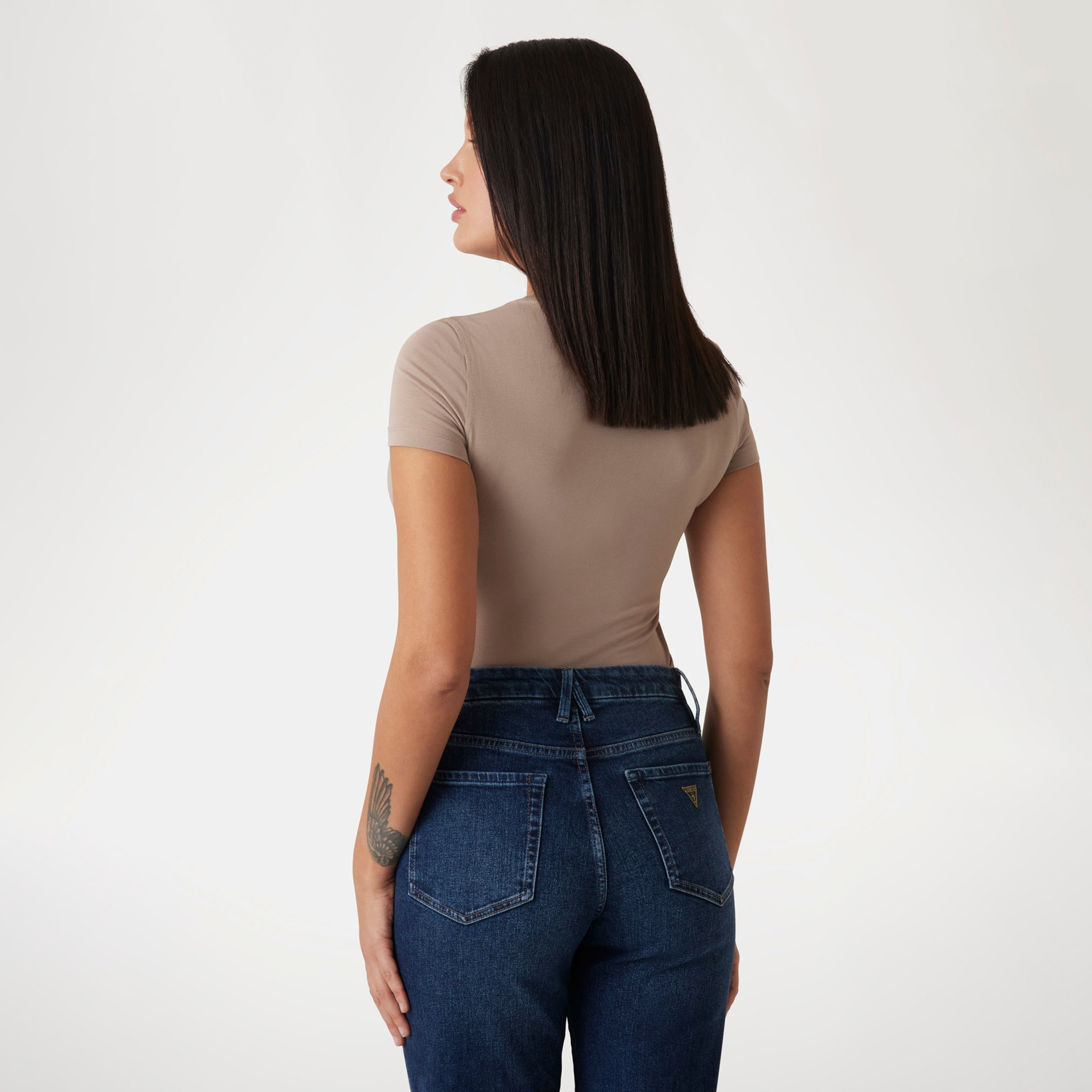 Guess Cn Cheeta Logo Mid Organicetch 180 Kadın Bej T-Shirt