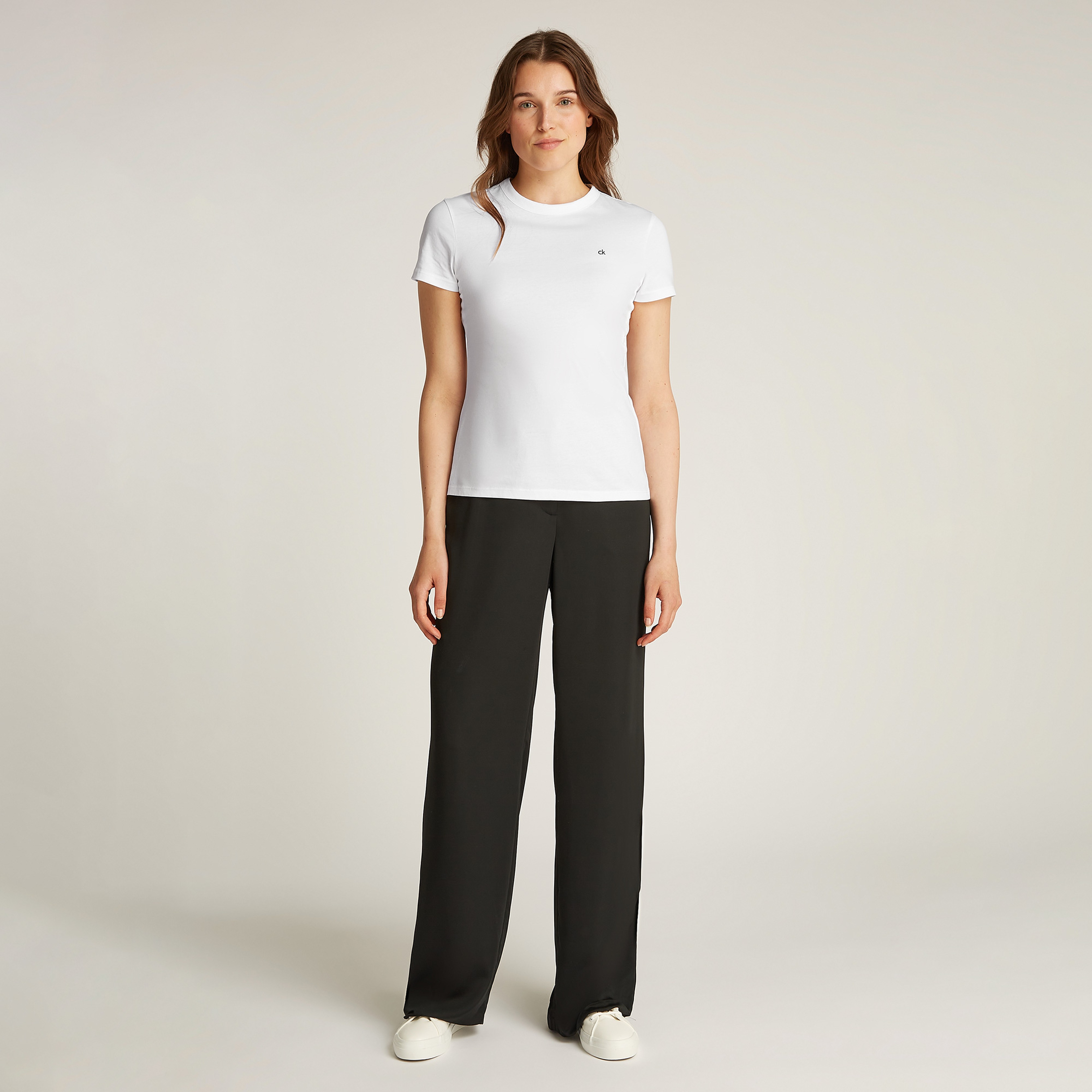 Calvin Klein Graphic Slim Kadın Beyaz T-Shirt