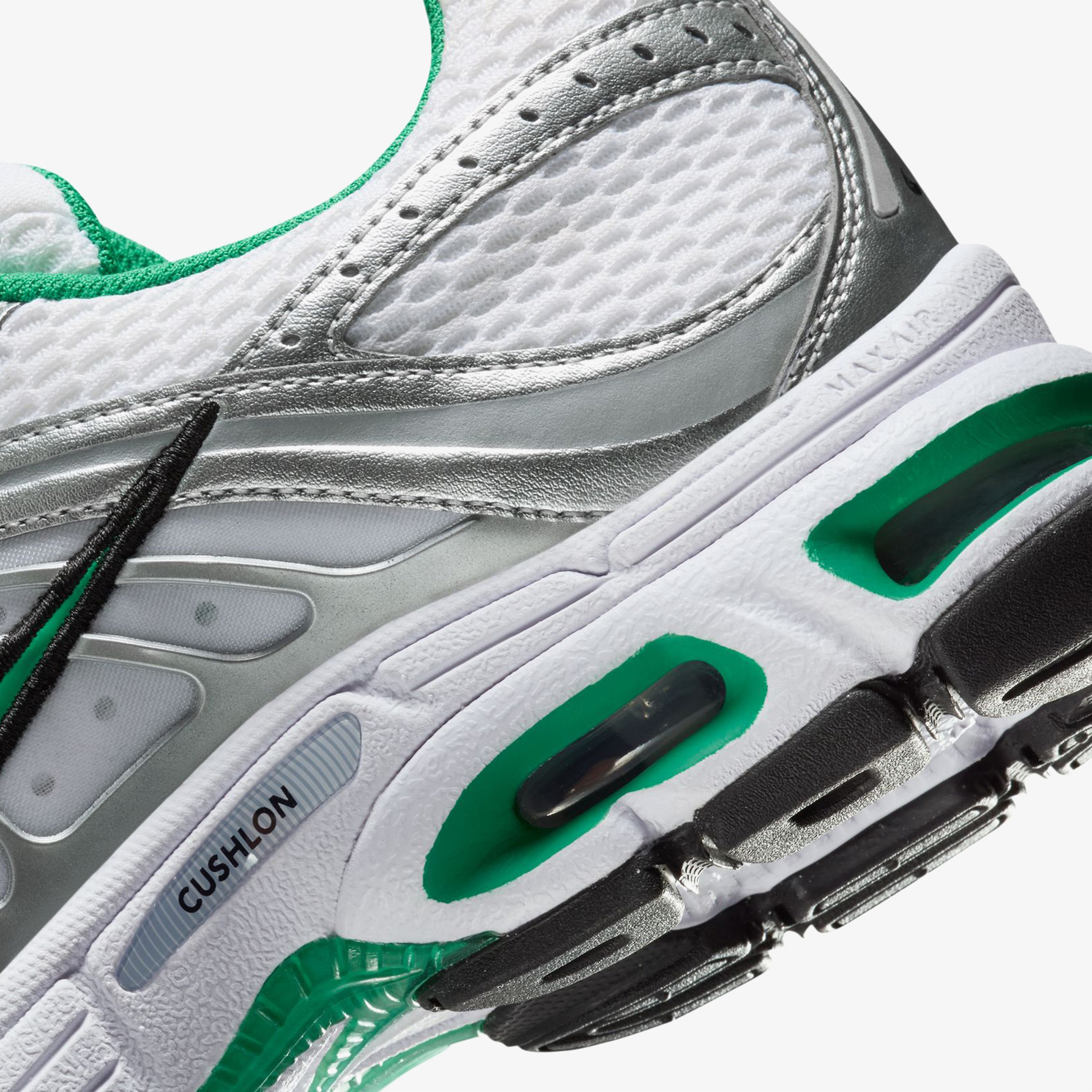 Nike Air Max Moto 2K Kadın Beyaz Spor Ayakkabı