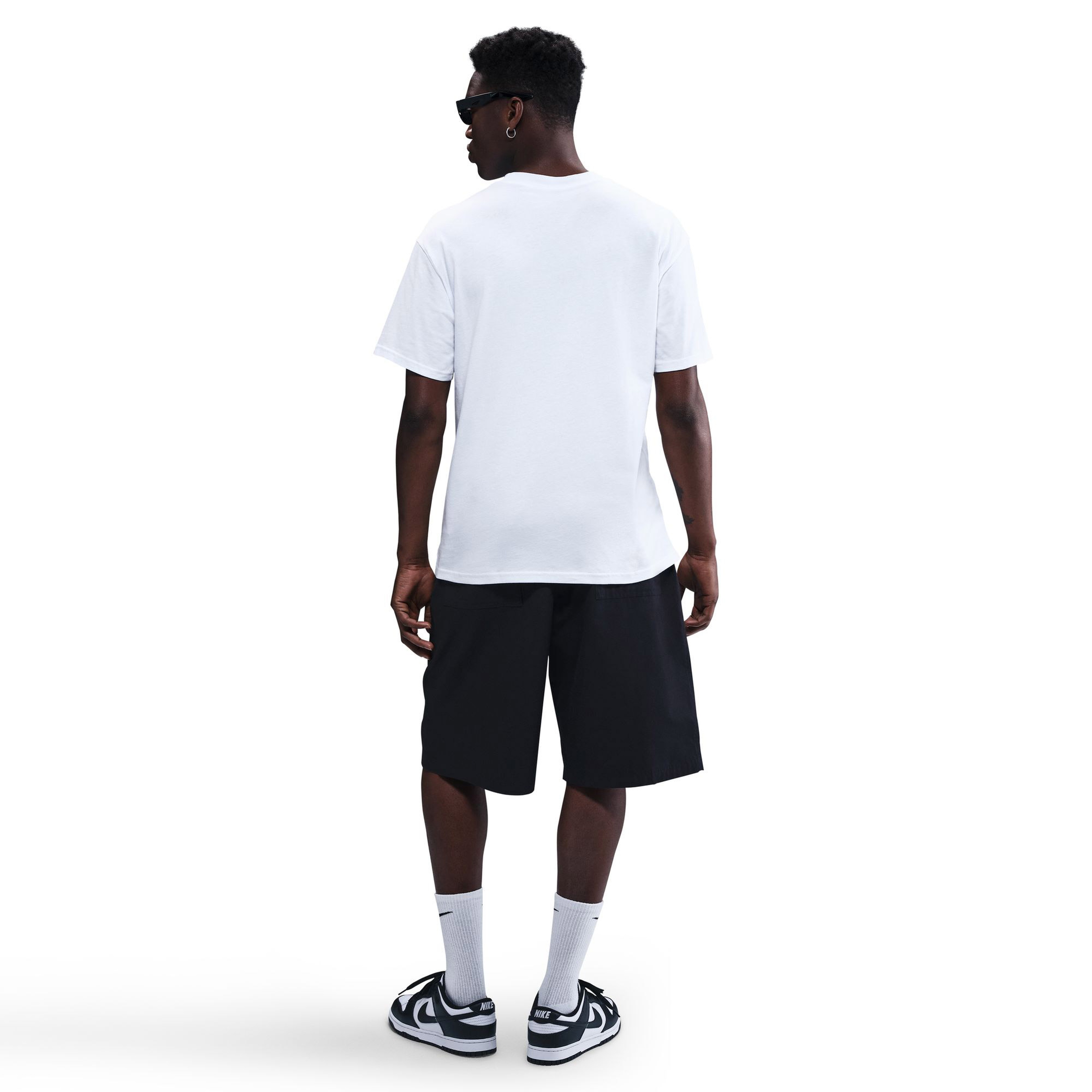 Nike Sportswear Panda Erkek Beyaz T-Shirt