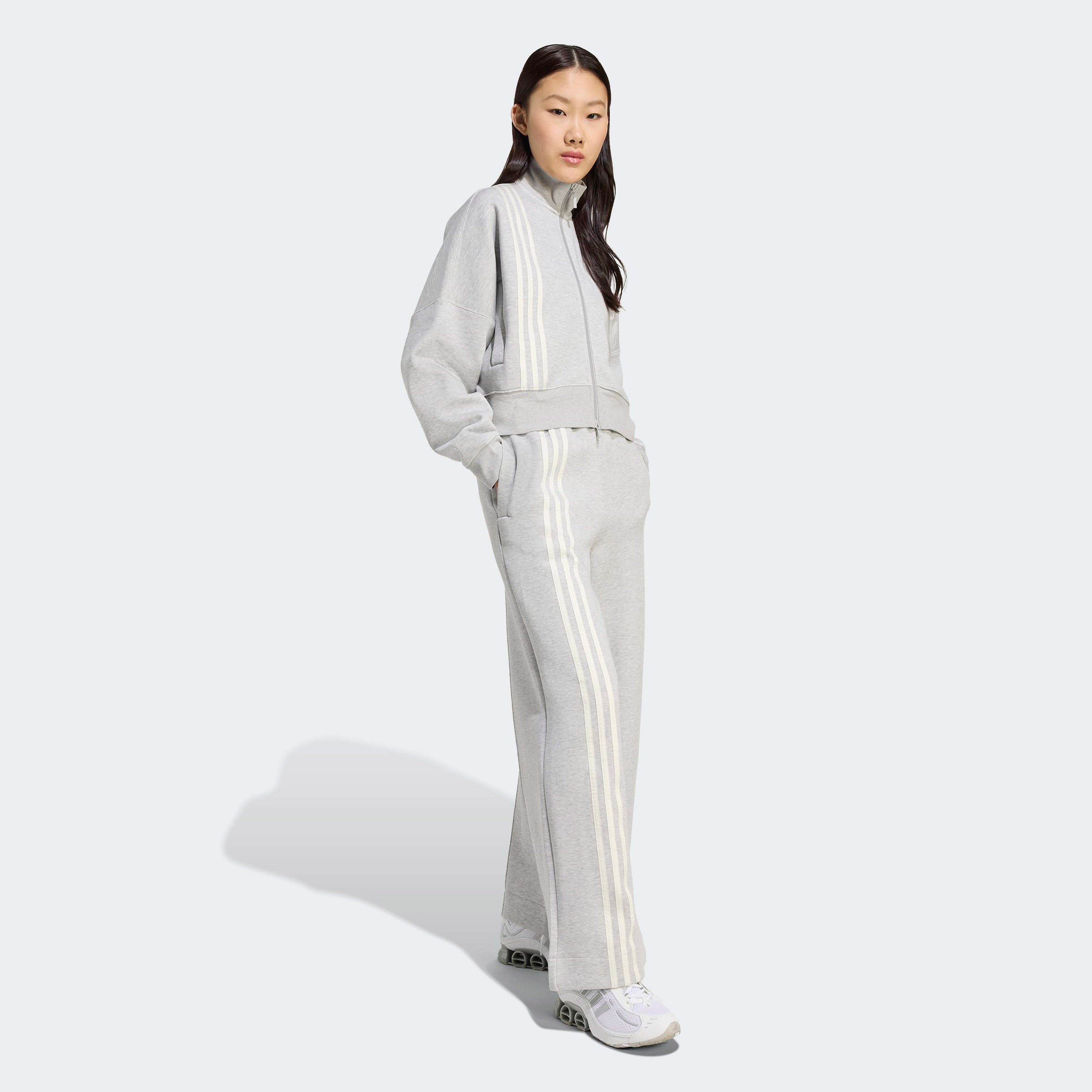 adidas Off Placed 3 Çizgili Kadın Gri Hırka
