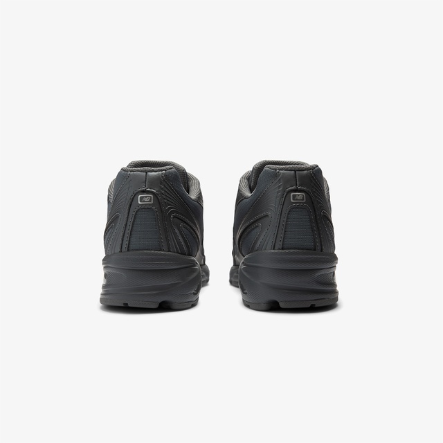 New Balance New Balance 740 Lifestyle Unisex Gri Spor Ayakkabı Occasion'da! Gri - 3. görsel