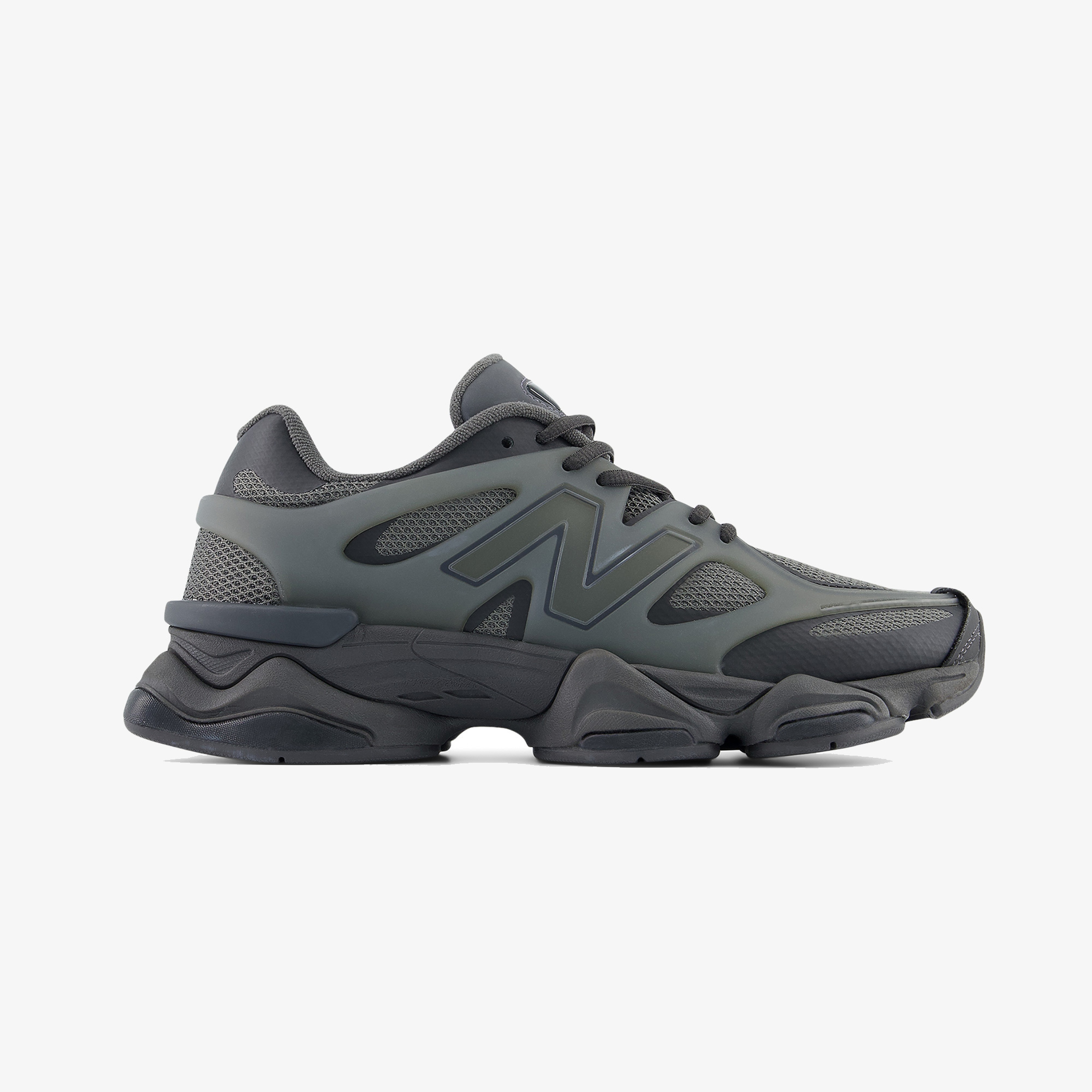 New Balance 9060 Lifestyle Kadın Siyah Spor Ayakkabı