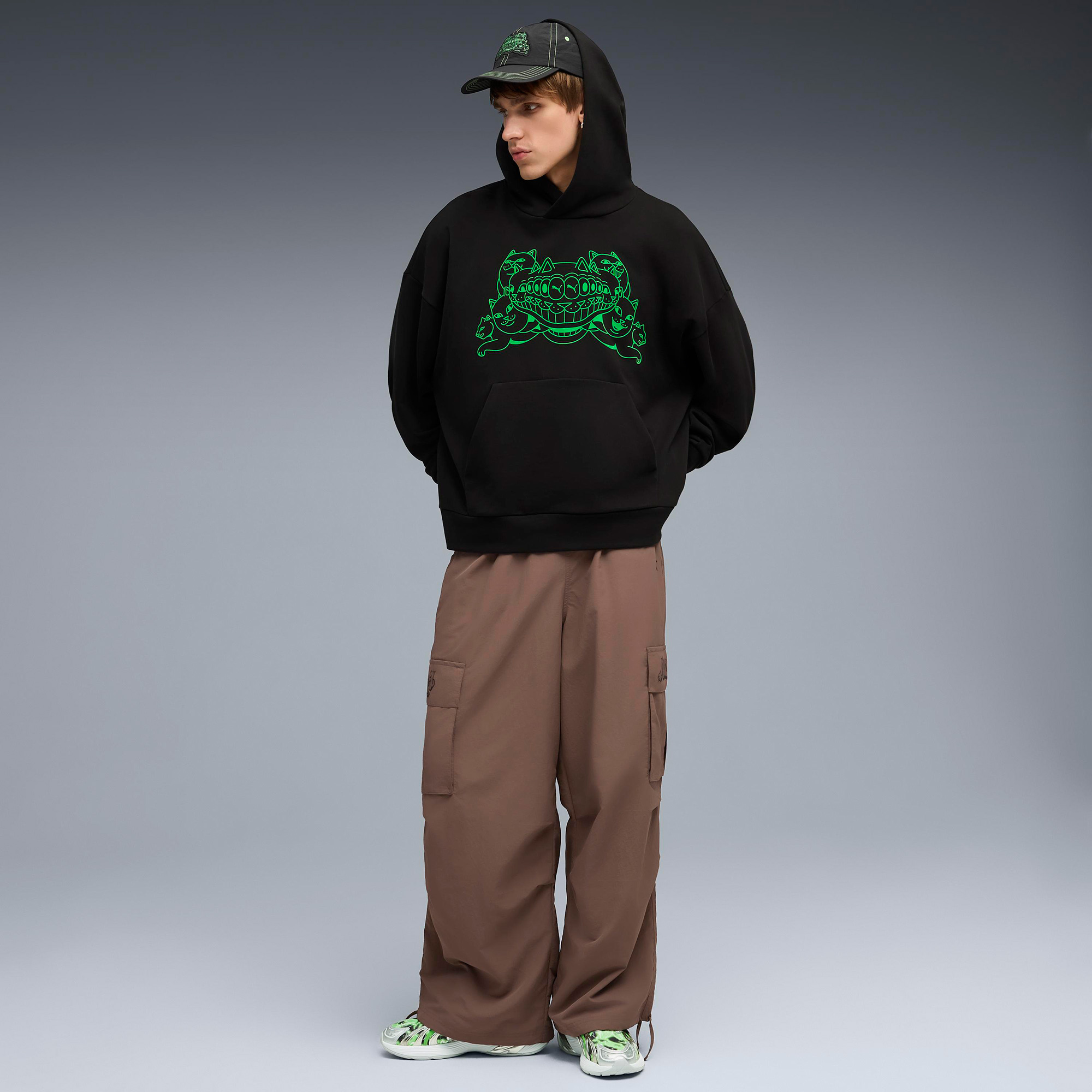Puma X Ripndip Boxy Erkek Siyah Sweatshirt