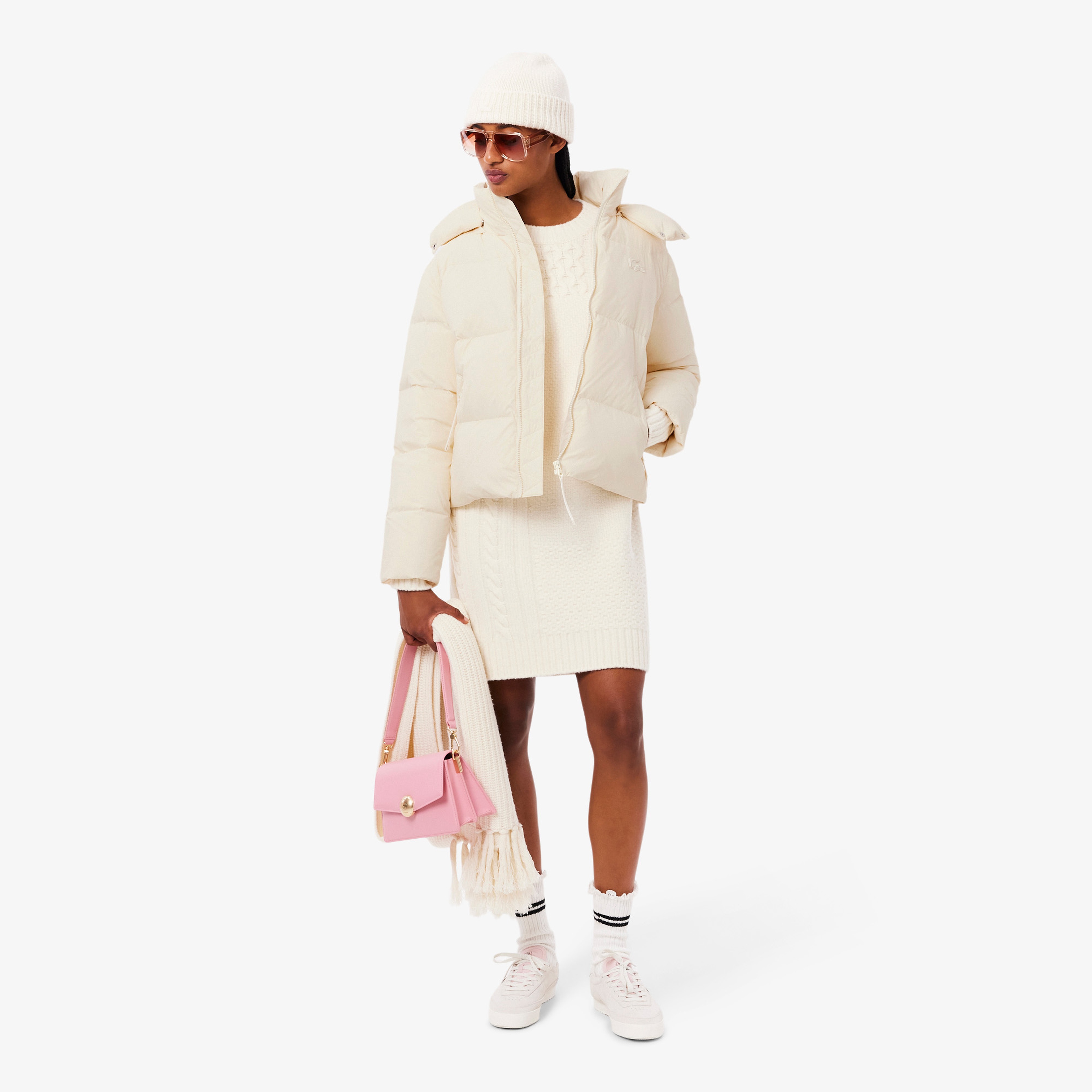 Kadın Relaxed Fit Kapüşonlu Krem Şişme Mont