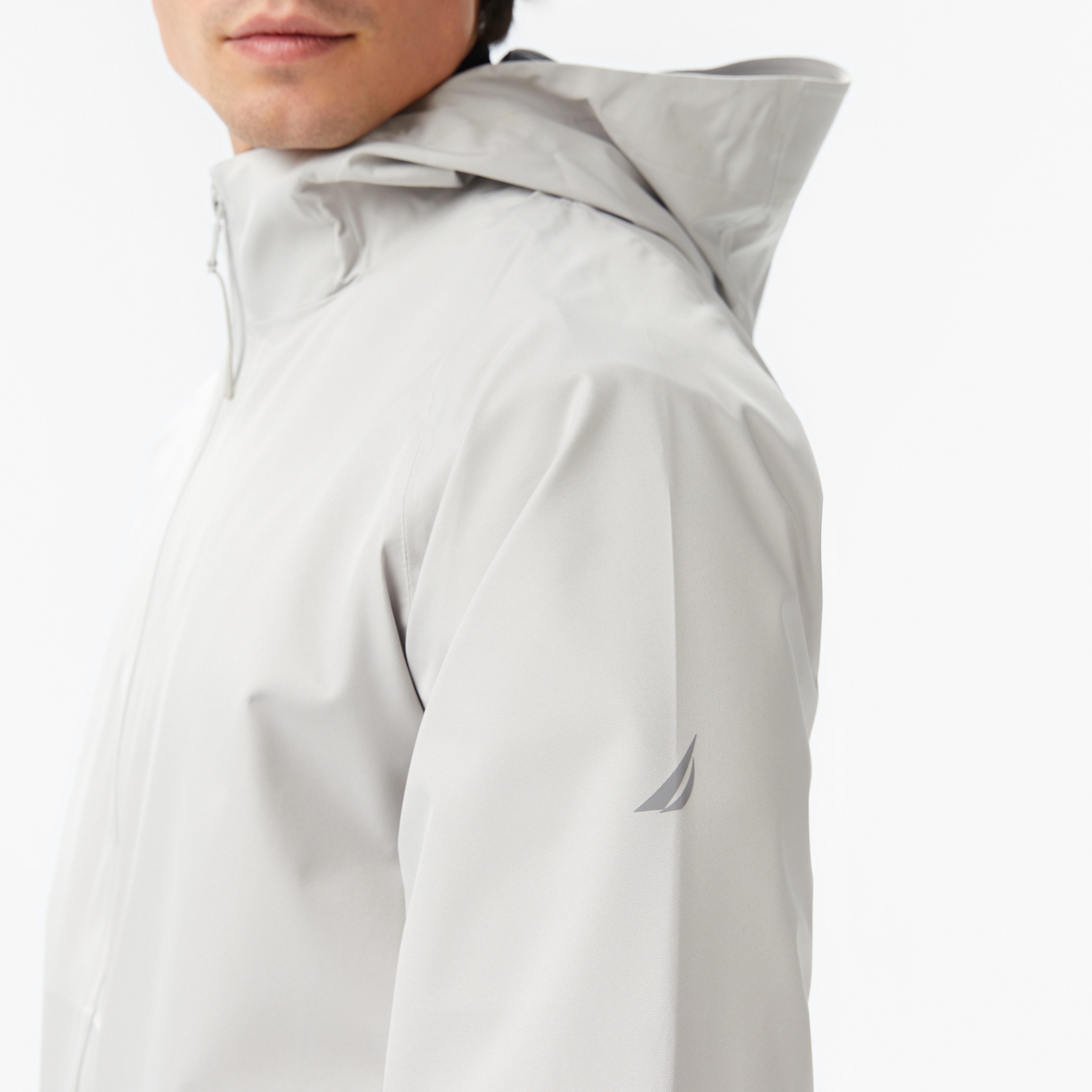 Nautica Erkek Gri Regular Fit Kapüşonlu Su Geçirmez Yağmurluk