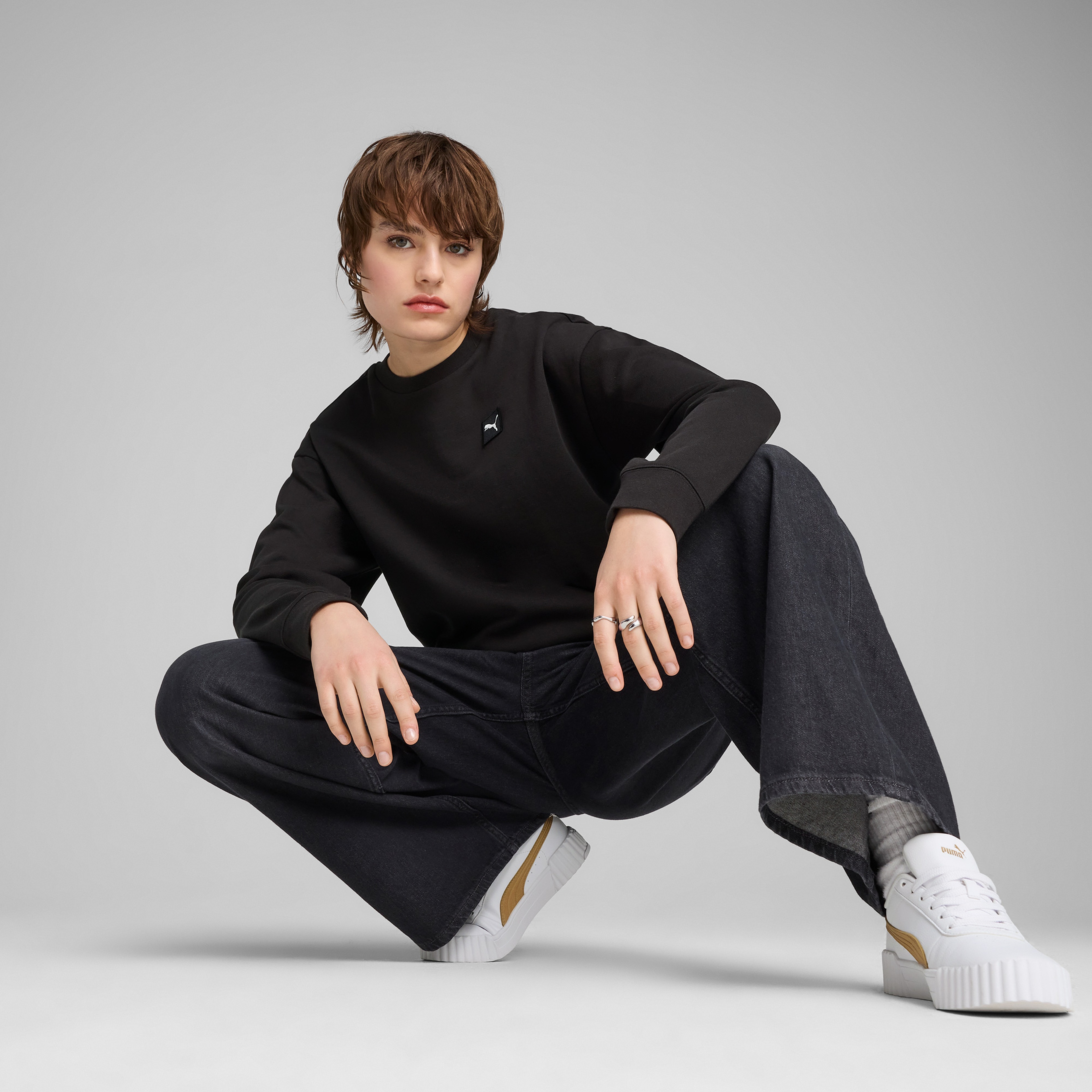 Puma Elevated Essentials Comfort Crew Kadın Siyah Sweatshirt