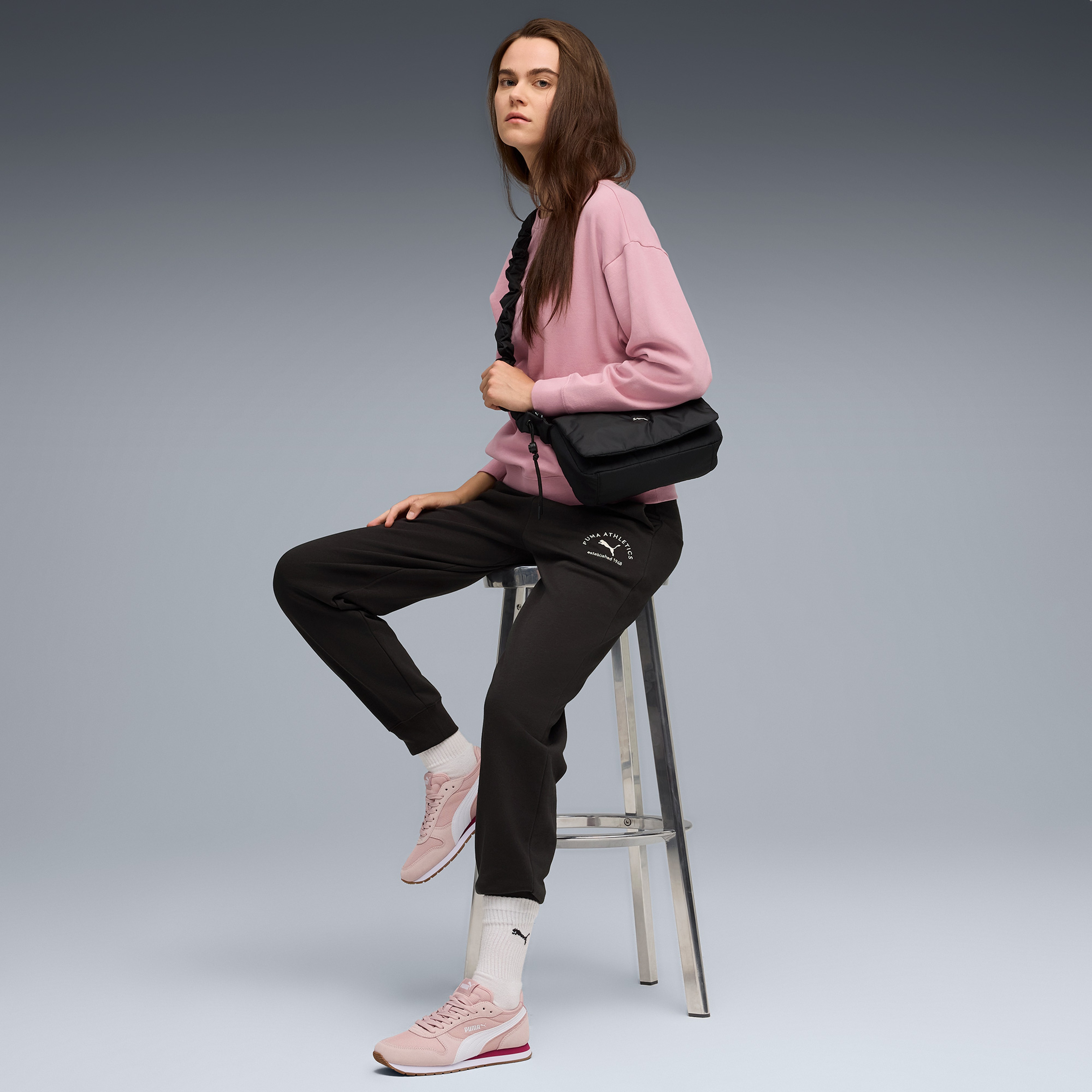 Puma Class Sweat Kadın Siyah Pantolon