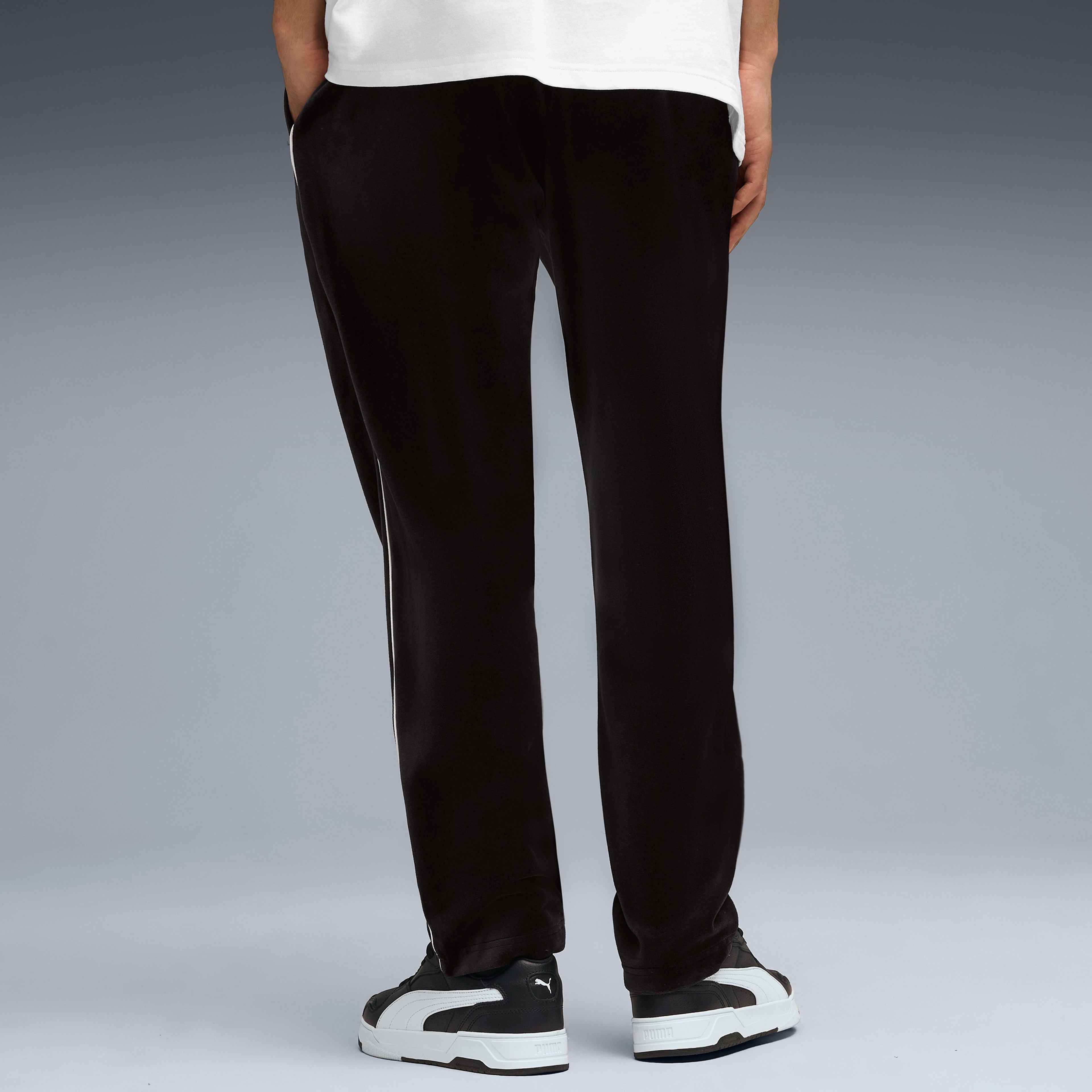 Puma Essentials Elevated Velour Erkek Siyah Pantolon