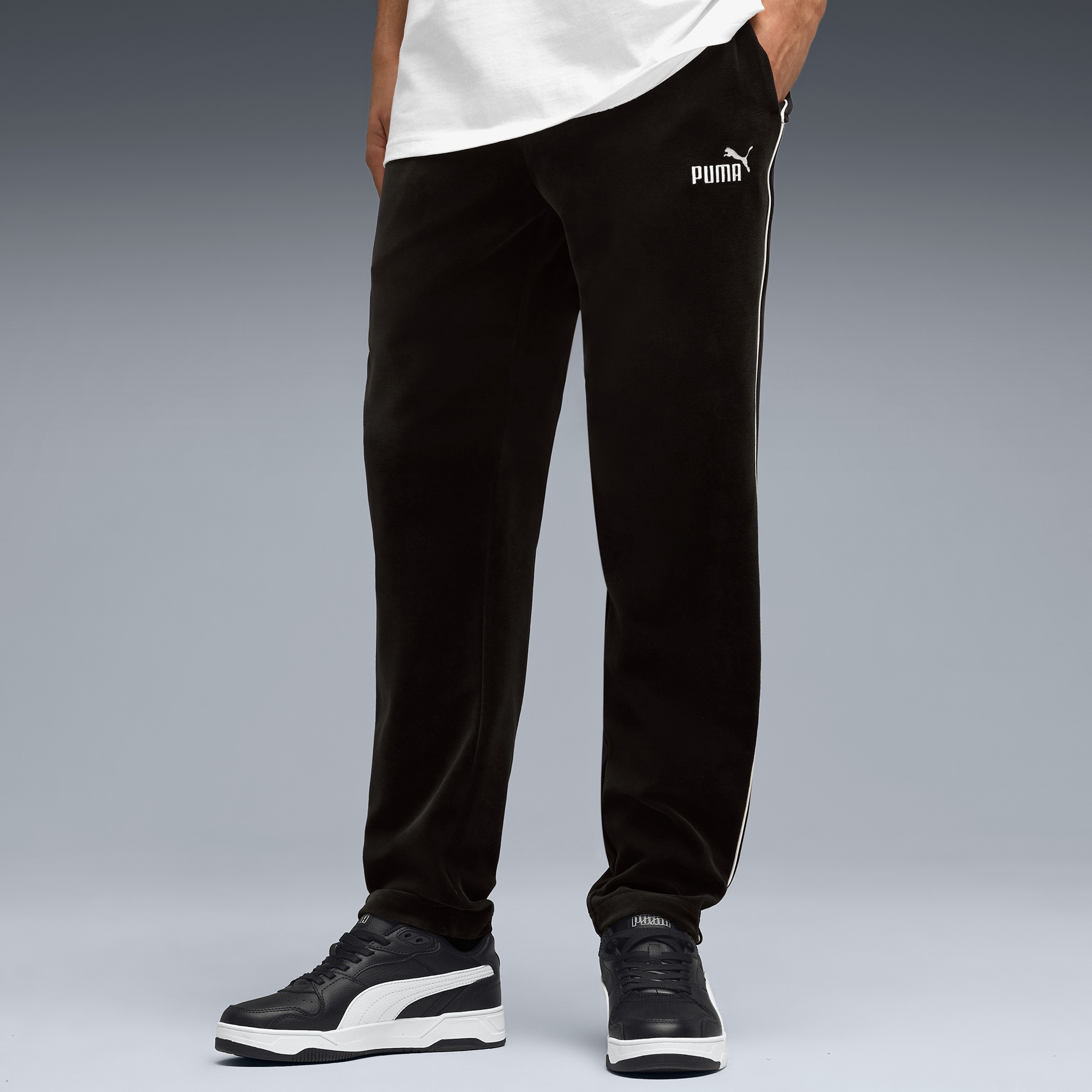 Puma Essentials Elevated Velour Erkek Siyah Pantolon
