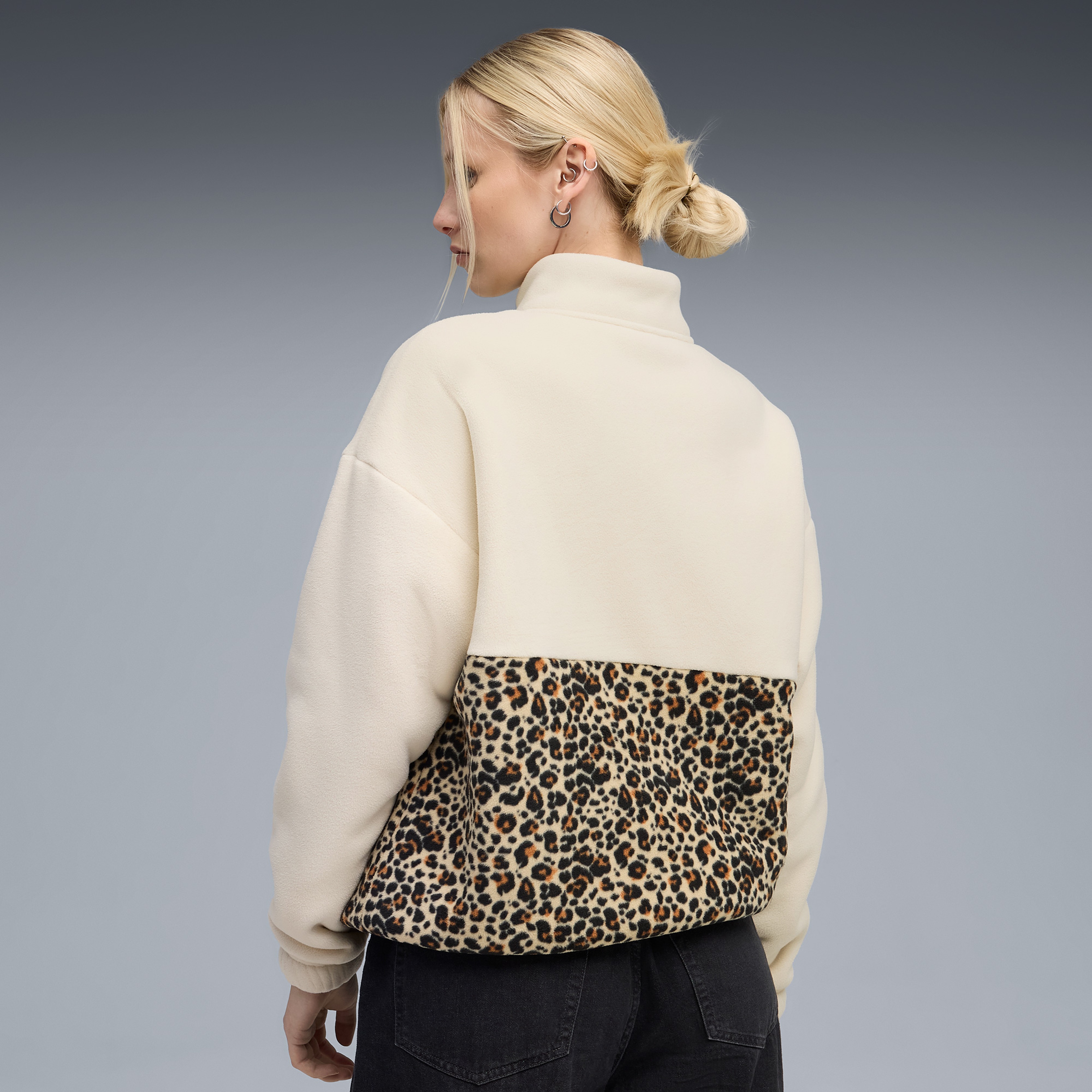 Puma Essentials Animal Crew Kadın Krem Sweatshirt