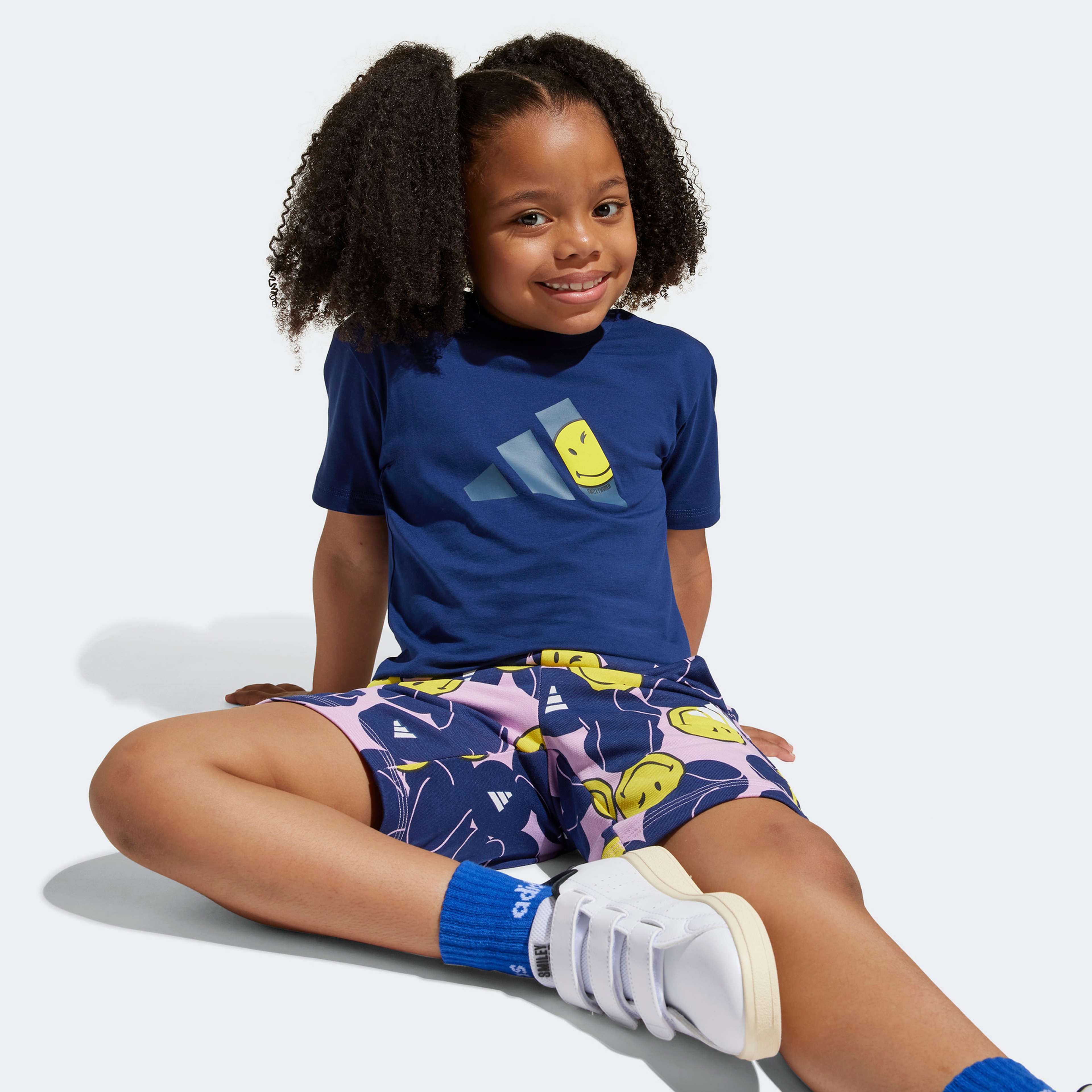 adidas x Smileyworld Çocuk Mavi Eşofman Takımı