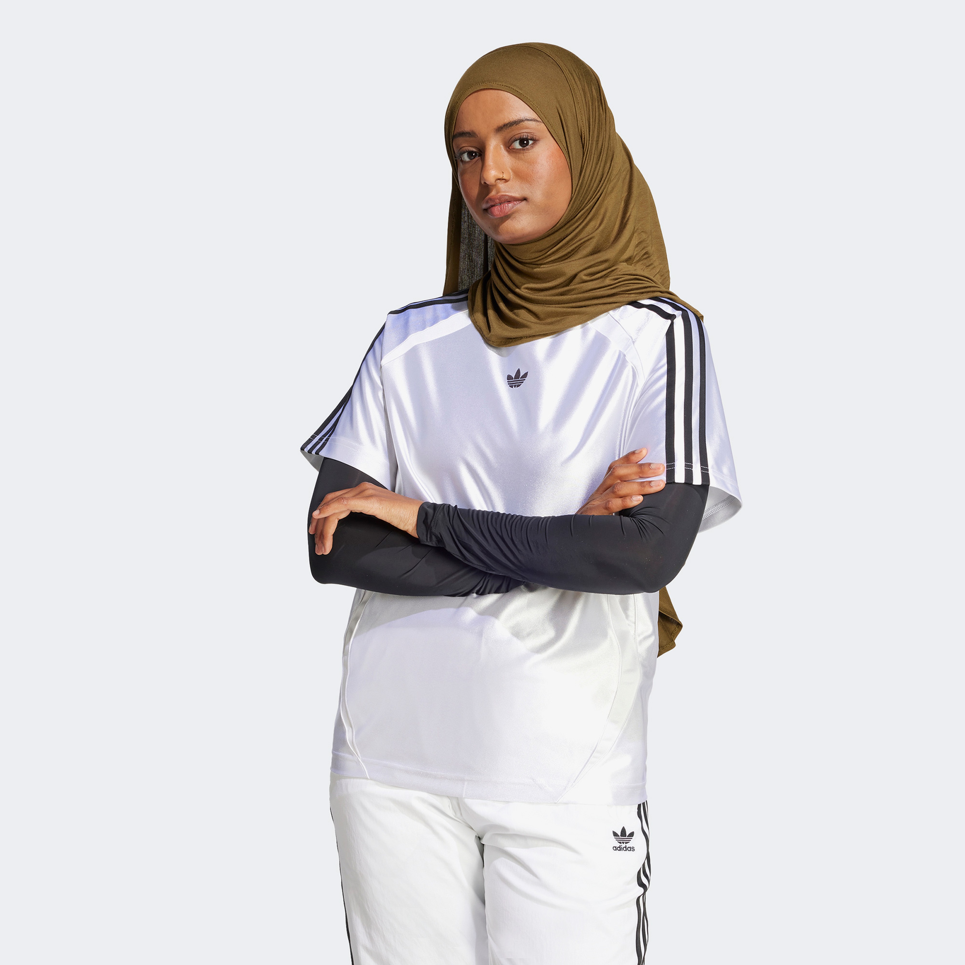 adidas Adicolor Teamgeist Kadın Beyaz T-Shirt