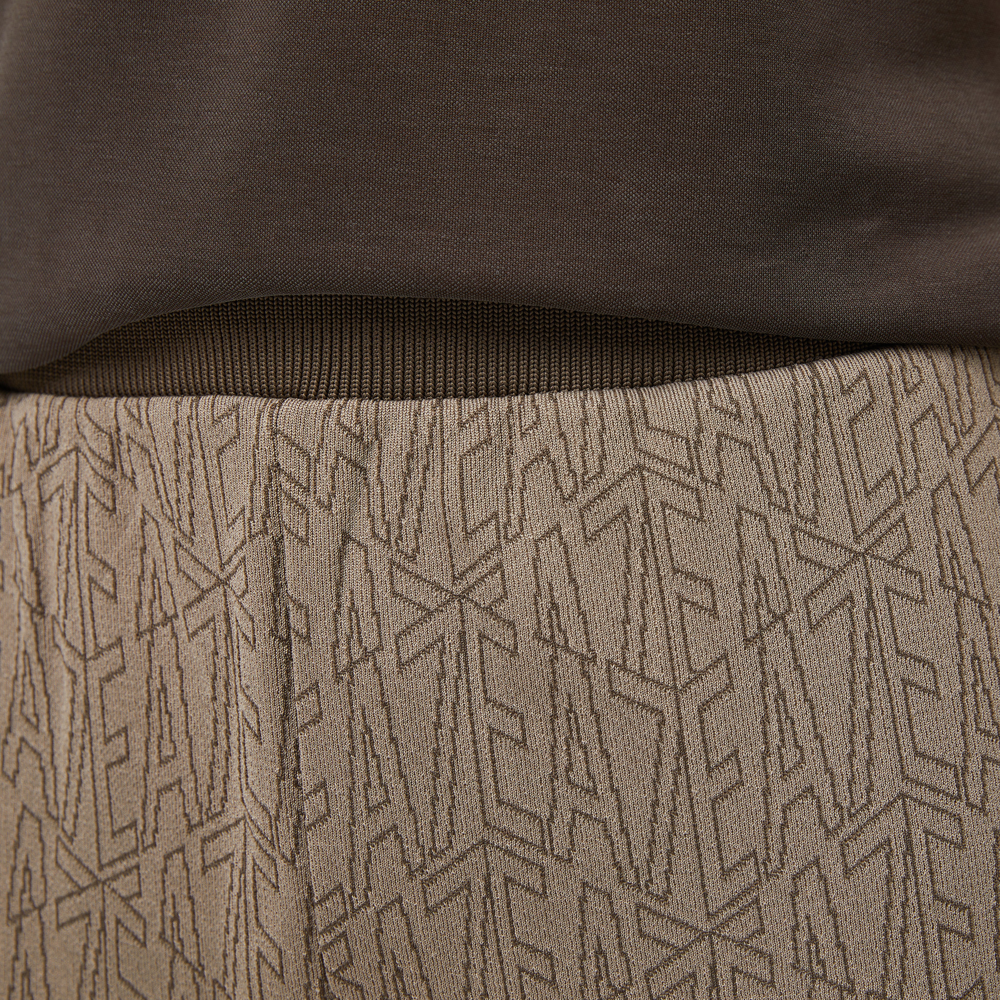 EA7 Erkek Bej Bermuda Şort