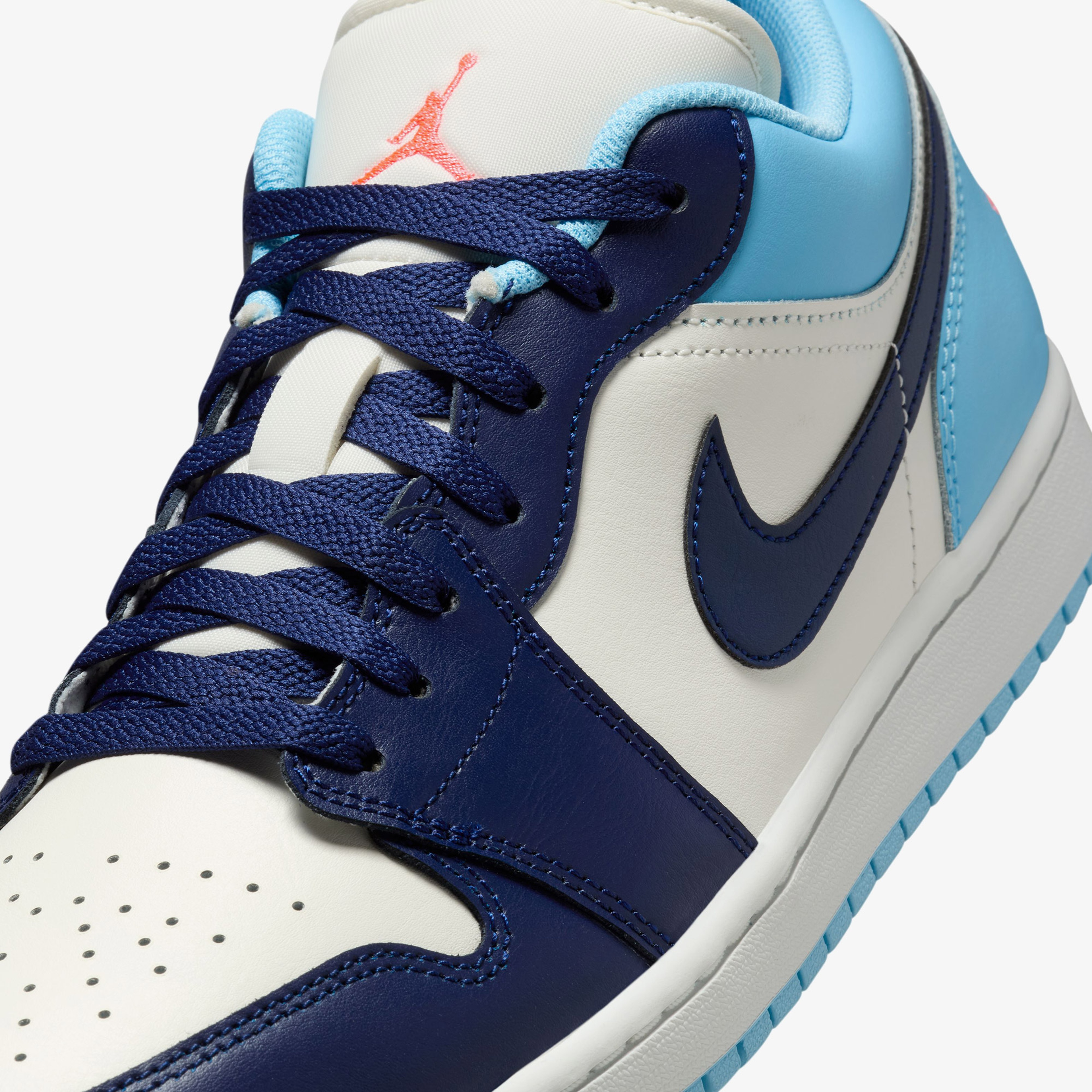 Jordan Air Jordan 1 Low 'Blue Chill' Erkek Mavi Spor Ayakkabı
