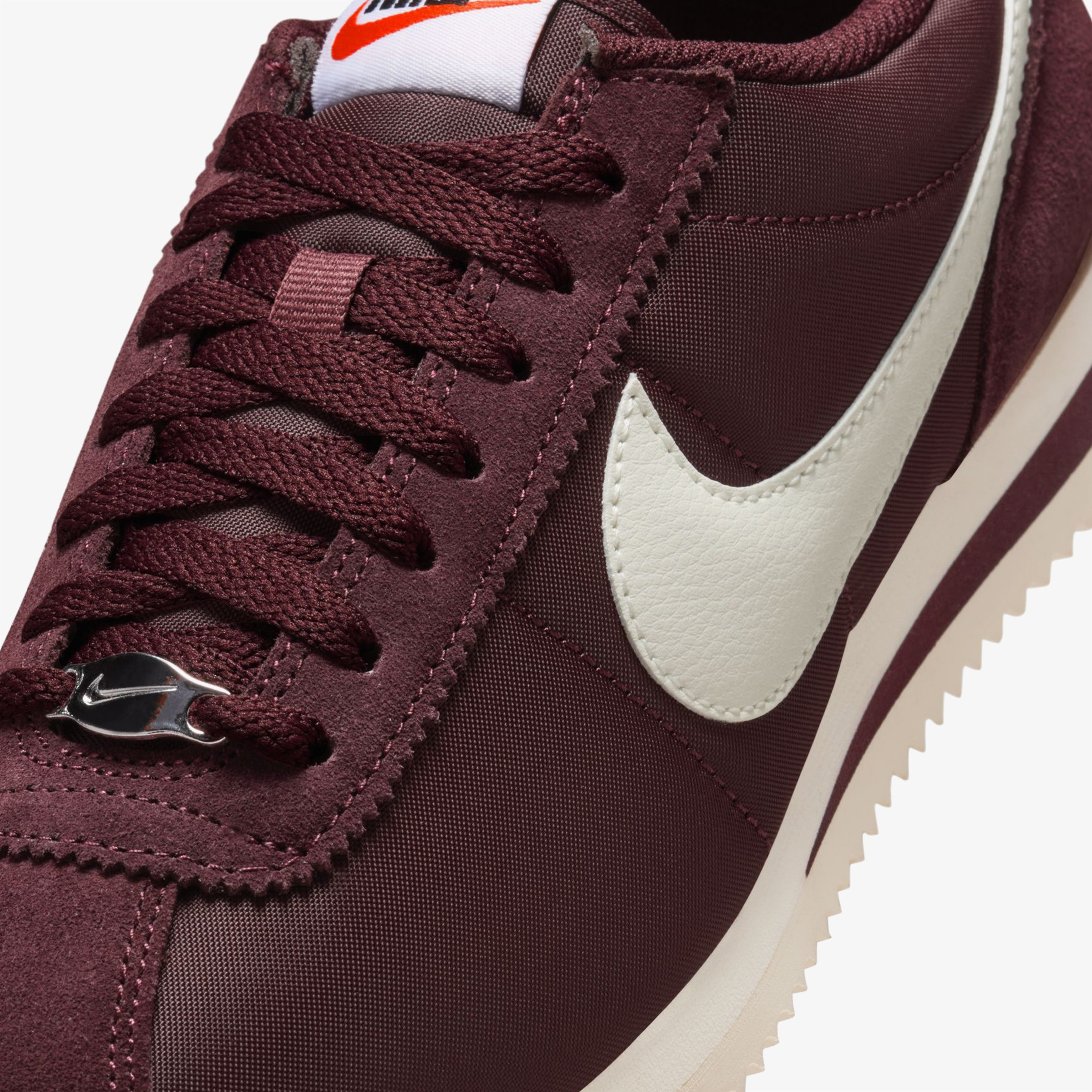 Nike Cortez "Burgundy Crush" Kadın Kahverengi Spor Ayakkabı