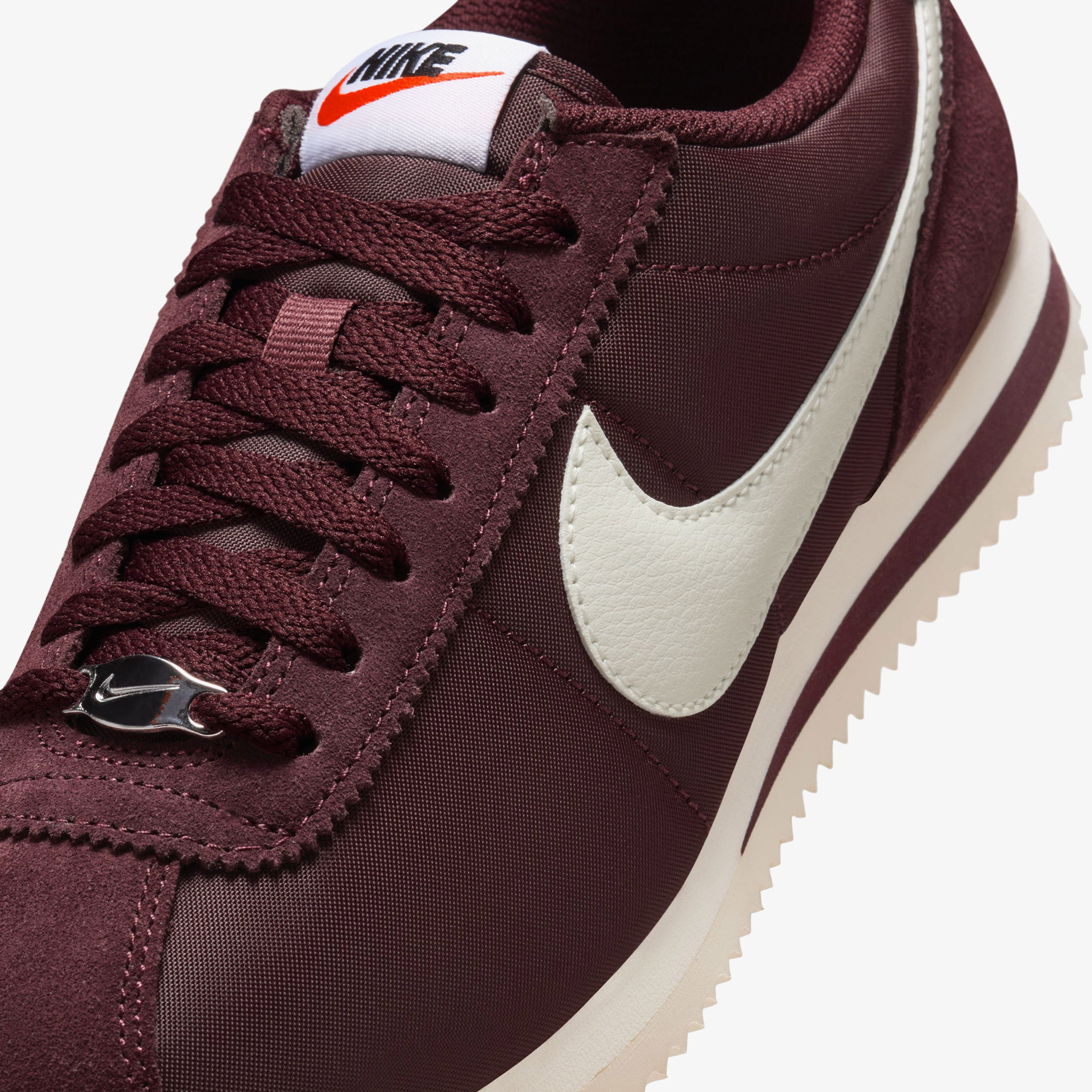 Nike Cortez "Burgundy Crush" Kadın Kahverengi Spor Ayakkabı