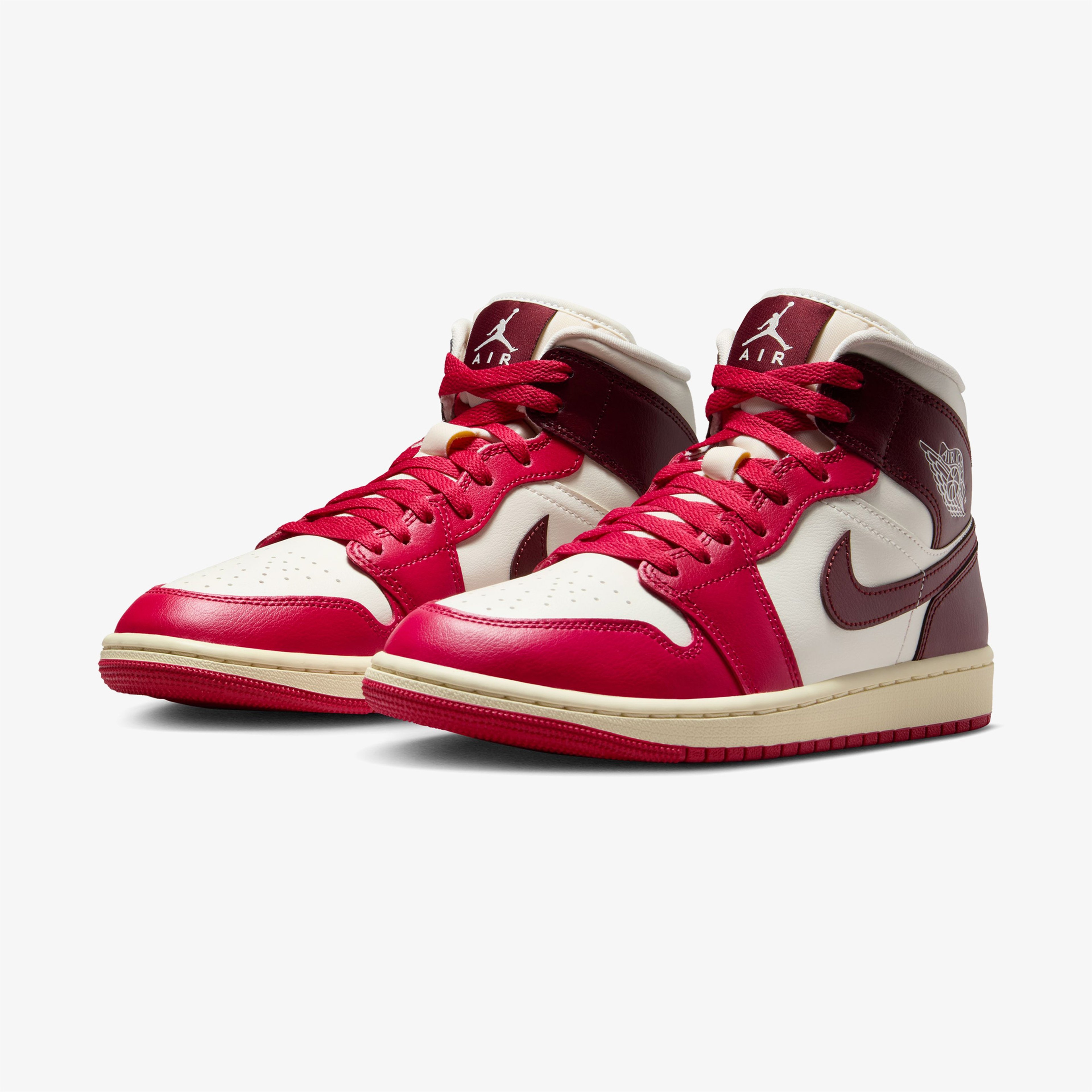 Jordan Air Jordan 1 Mid 'Mystic Hibiscus' Kadın Kırmızı Spor Ayakkabı