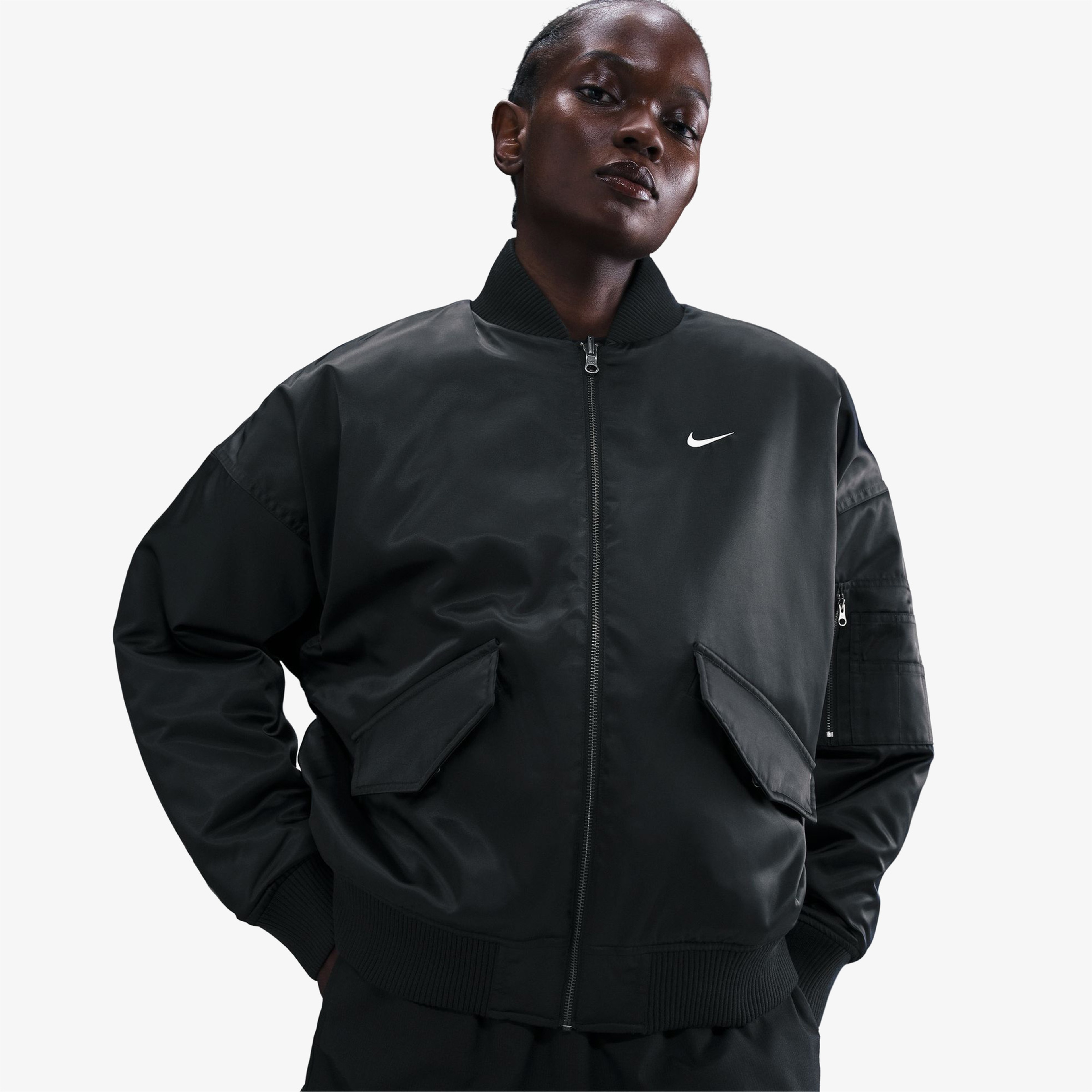 Nike Sportswear Therma-Fit Reversible Kadın Siyah Bomber Ceket