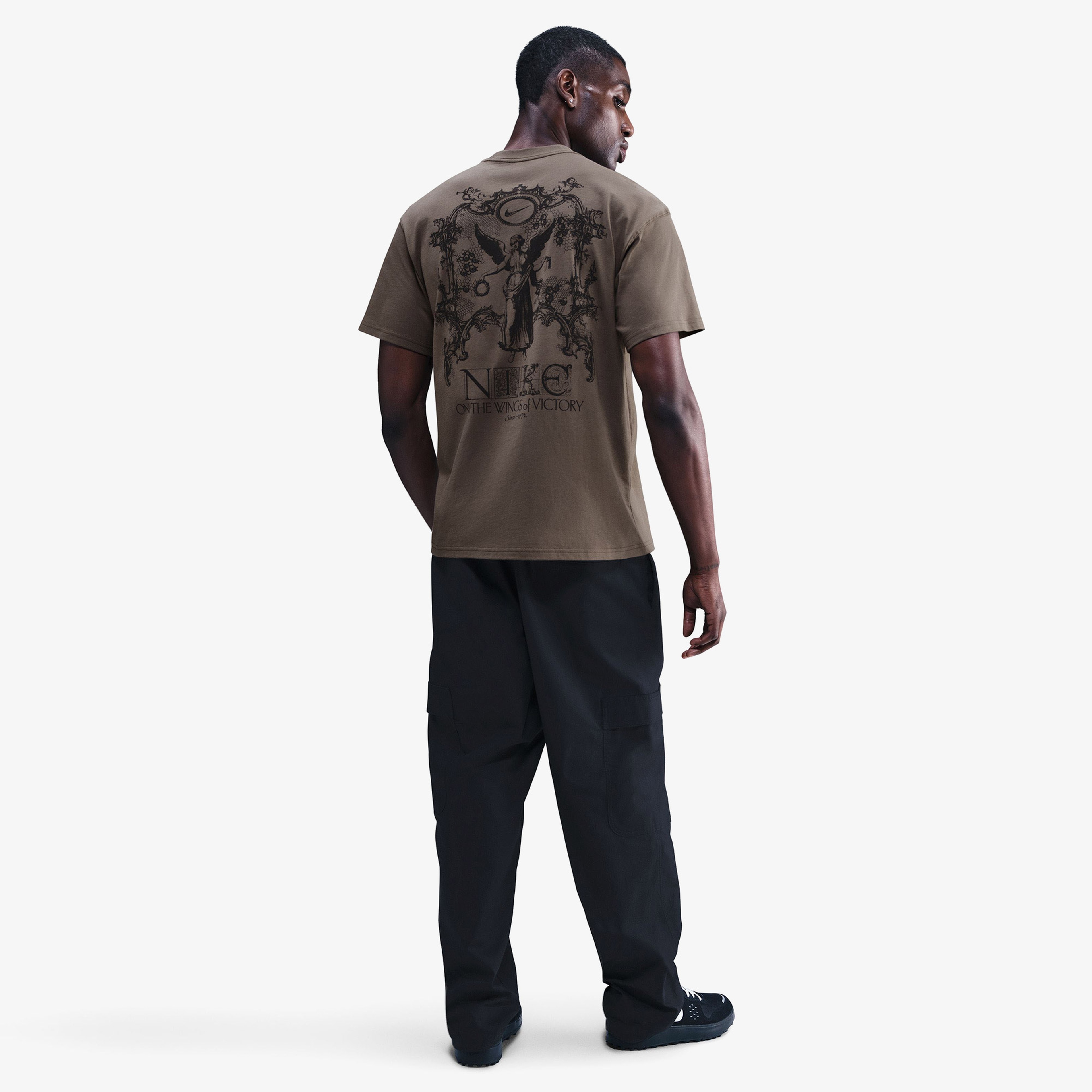 Nike Sportswear Max 90 Erkek Kahverengi T-Shirt