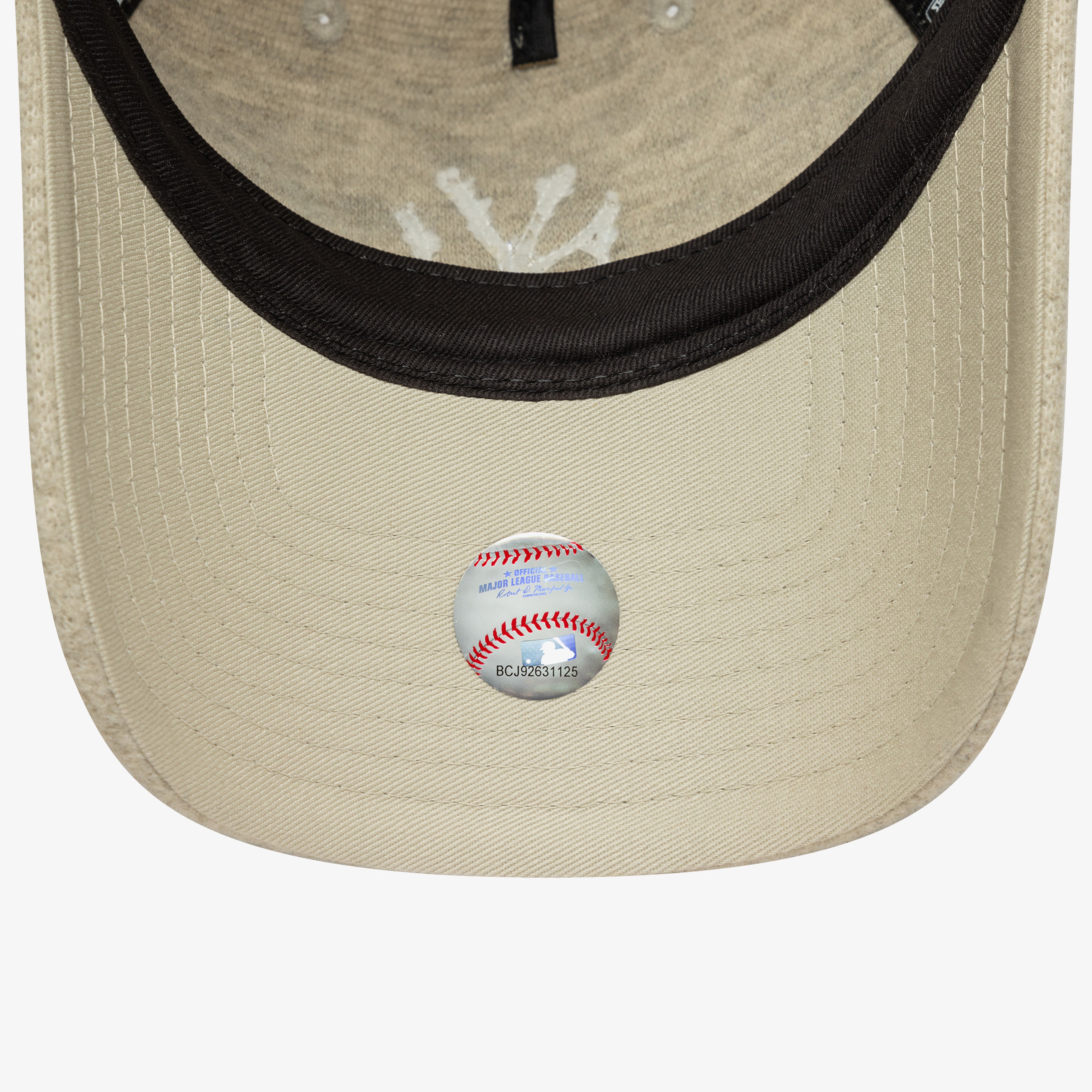 New Era New York Yankees MLB Melton Luxe A-Frame Kadın Krem Şapka