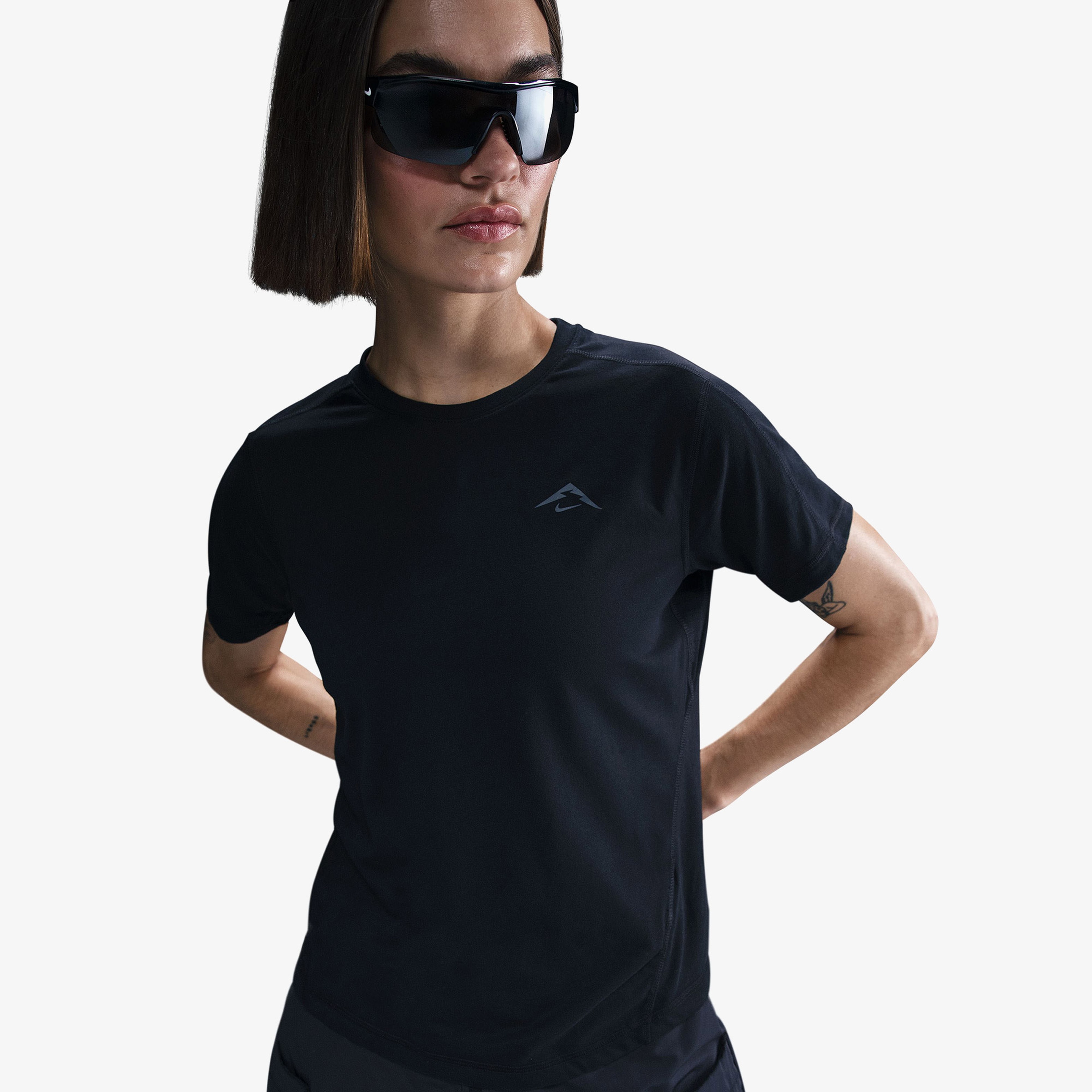 Nike Trail Kadın Siyah Koşu T-Shirt